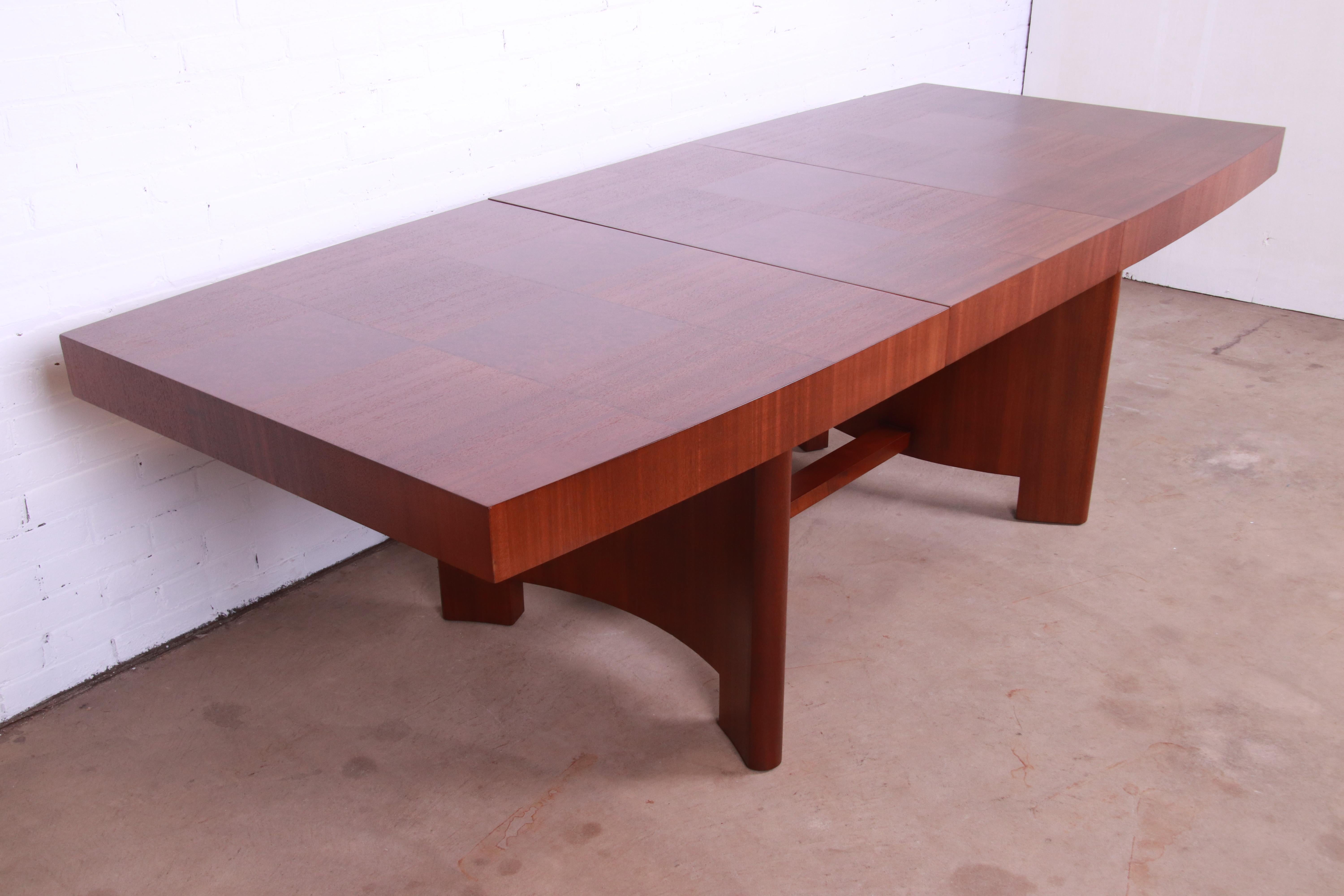 Mid-20th Century Gilbert Rohde for Herman Miller Art Deco Mahogany and Burl Dining Table, 1930s
