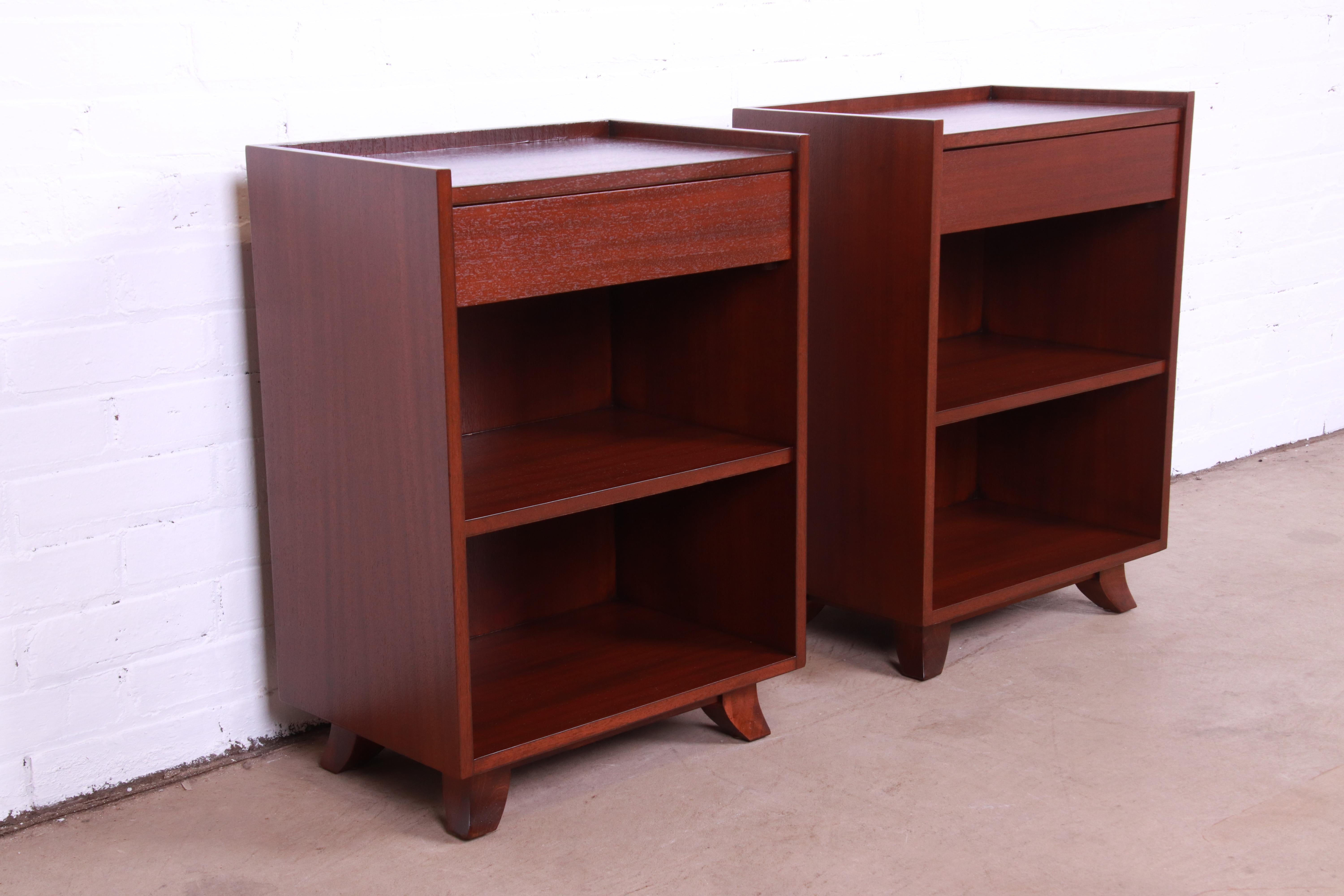 Gilbert Rohde for Herman Miller Art Deco Mahogany Nightstands, Newly Refinished For Sale 2