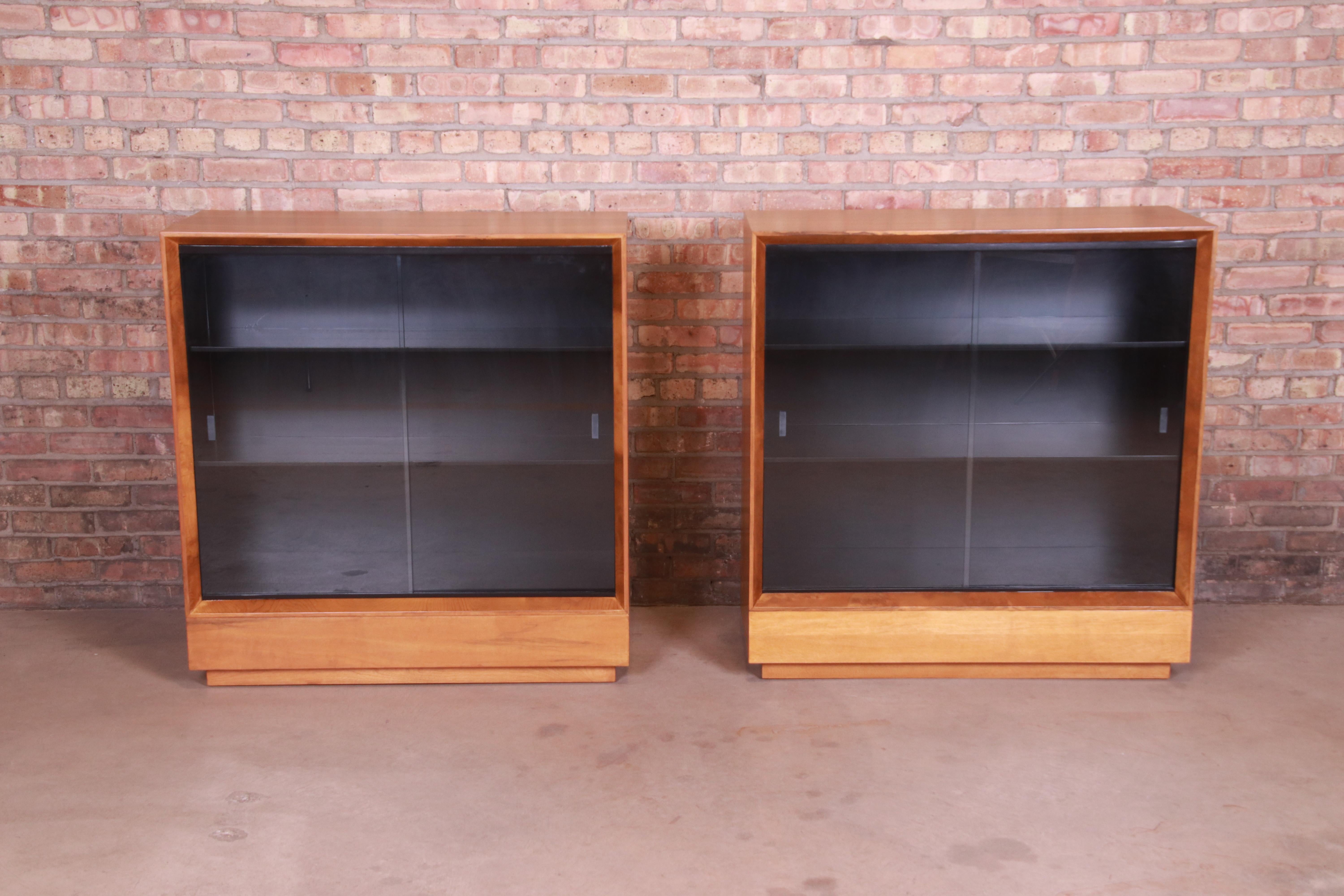 Mid-Century Modern Gilbert Rohde for Herman Miller Paldao Group Bookcases, Newly Refinished For Sale