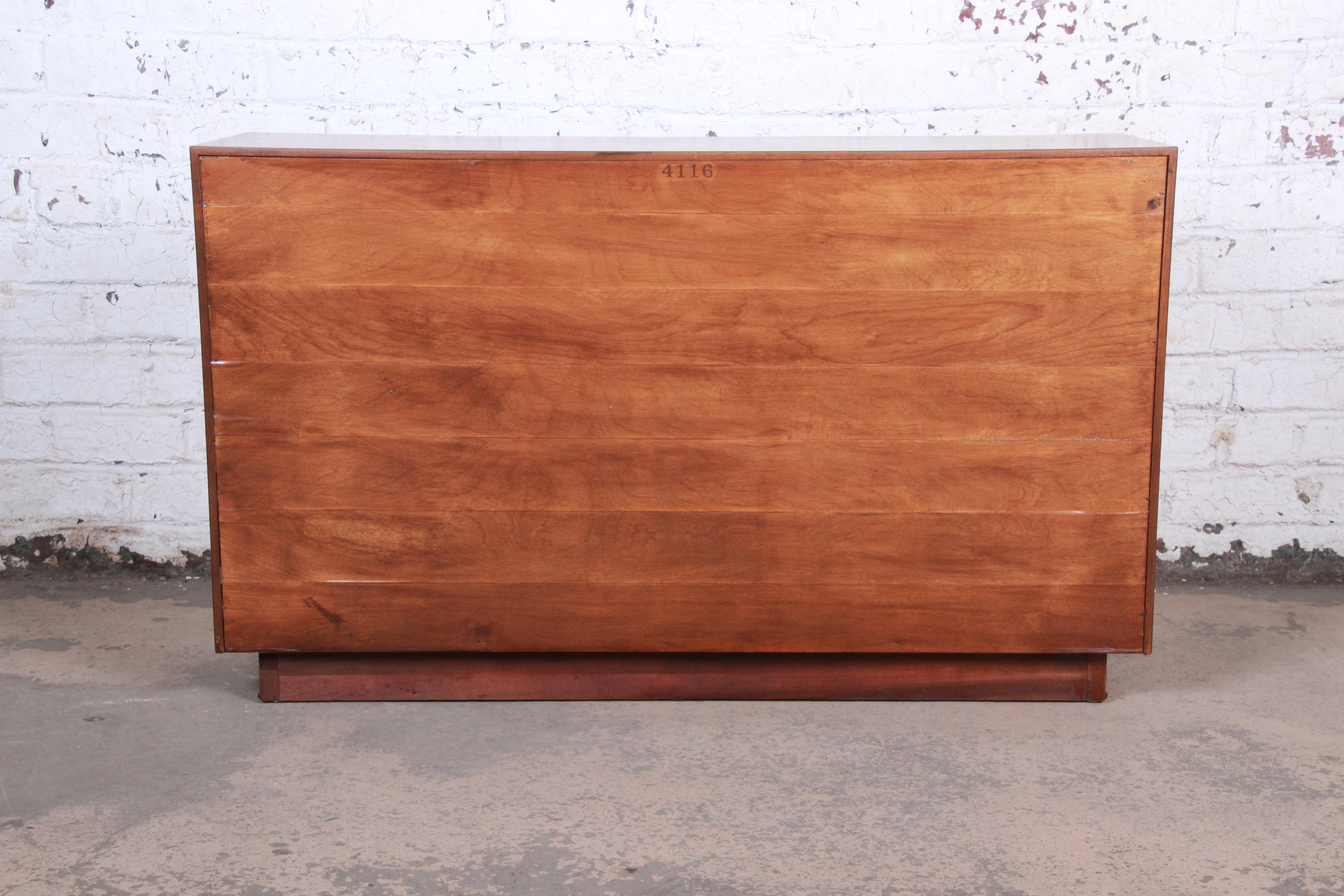 Gilbert Rohde for Herman Miller Paldao Sideboard or Bar Cabinet, Newly Restored 5