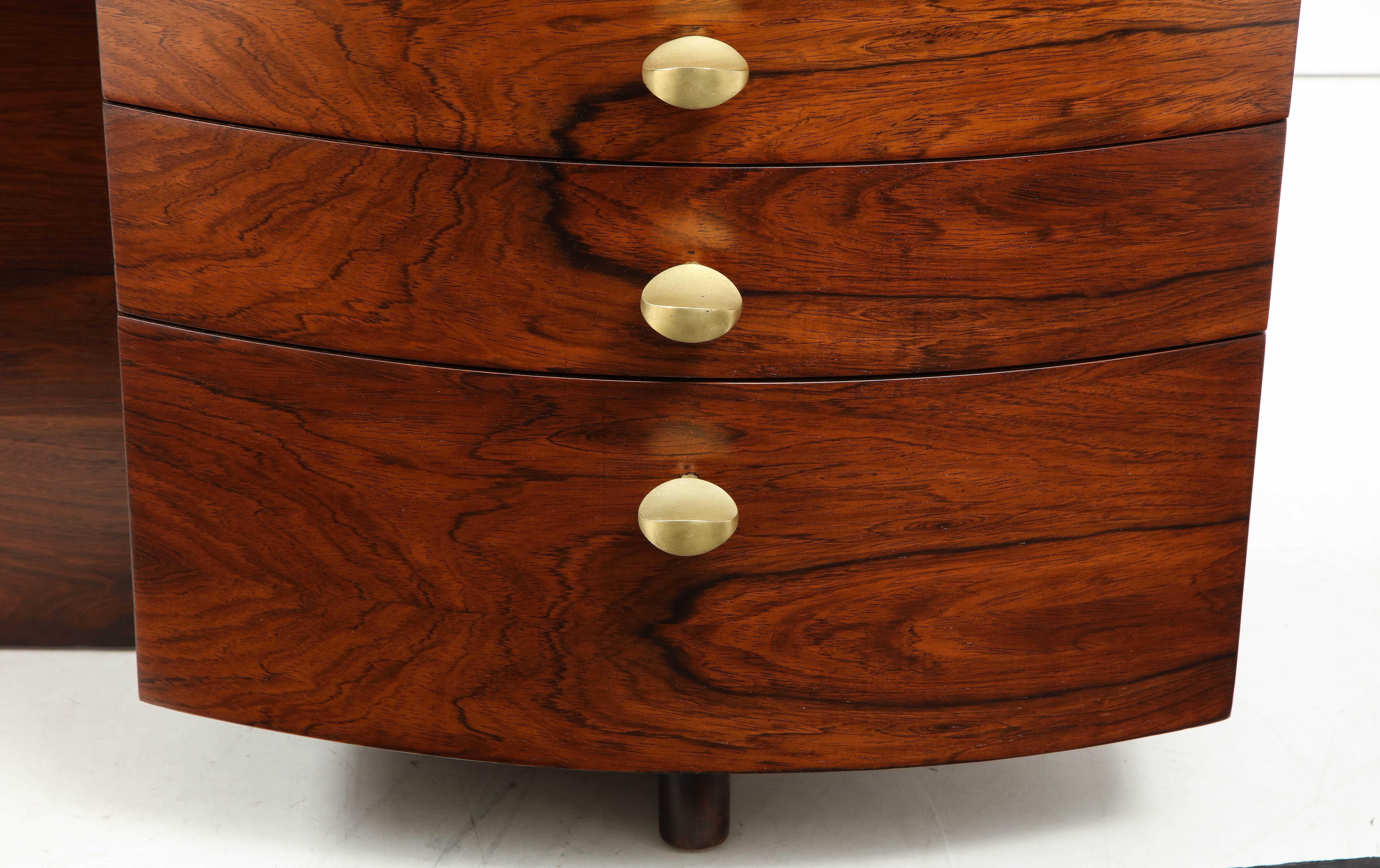 Tocador de palisandro Gilbert Rohde para Herman Miller Estadounidense en venta