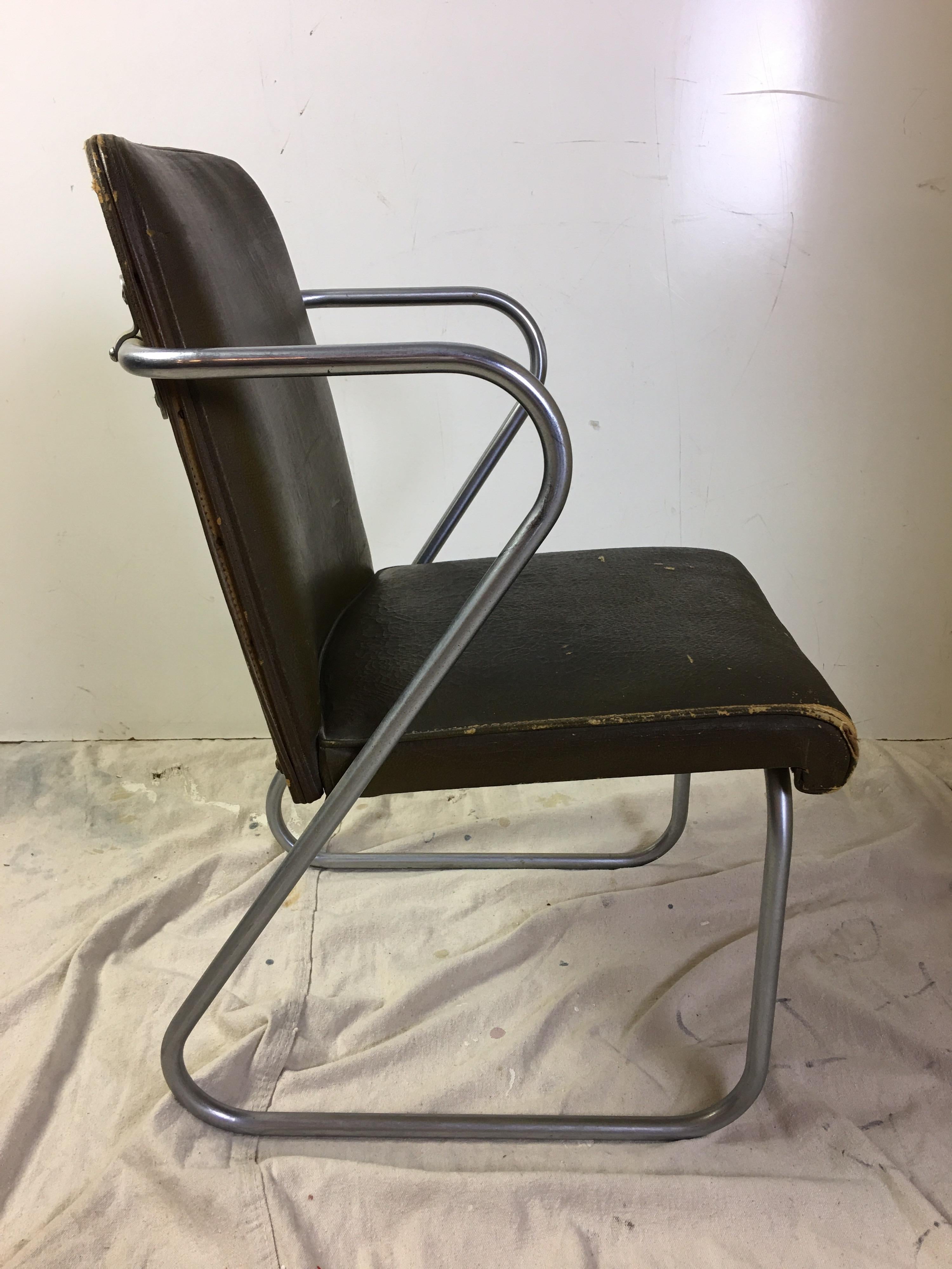 Gilbert Rohde for Troy Sunshade Child’s Chair In Good Condition In Philadelphia, PA