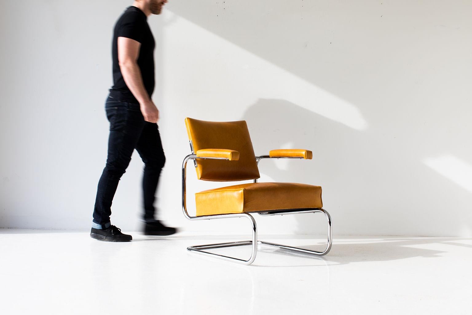 Gilbert Rohde Lounge Chair for Troy Sunshade Company For Sale at