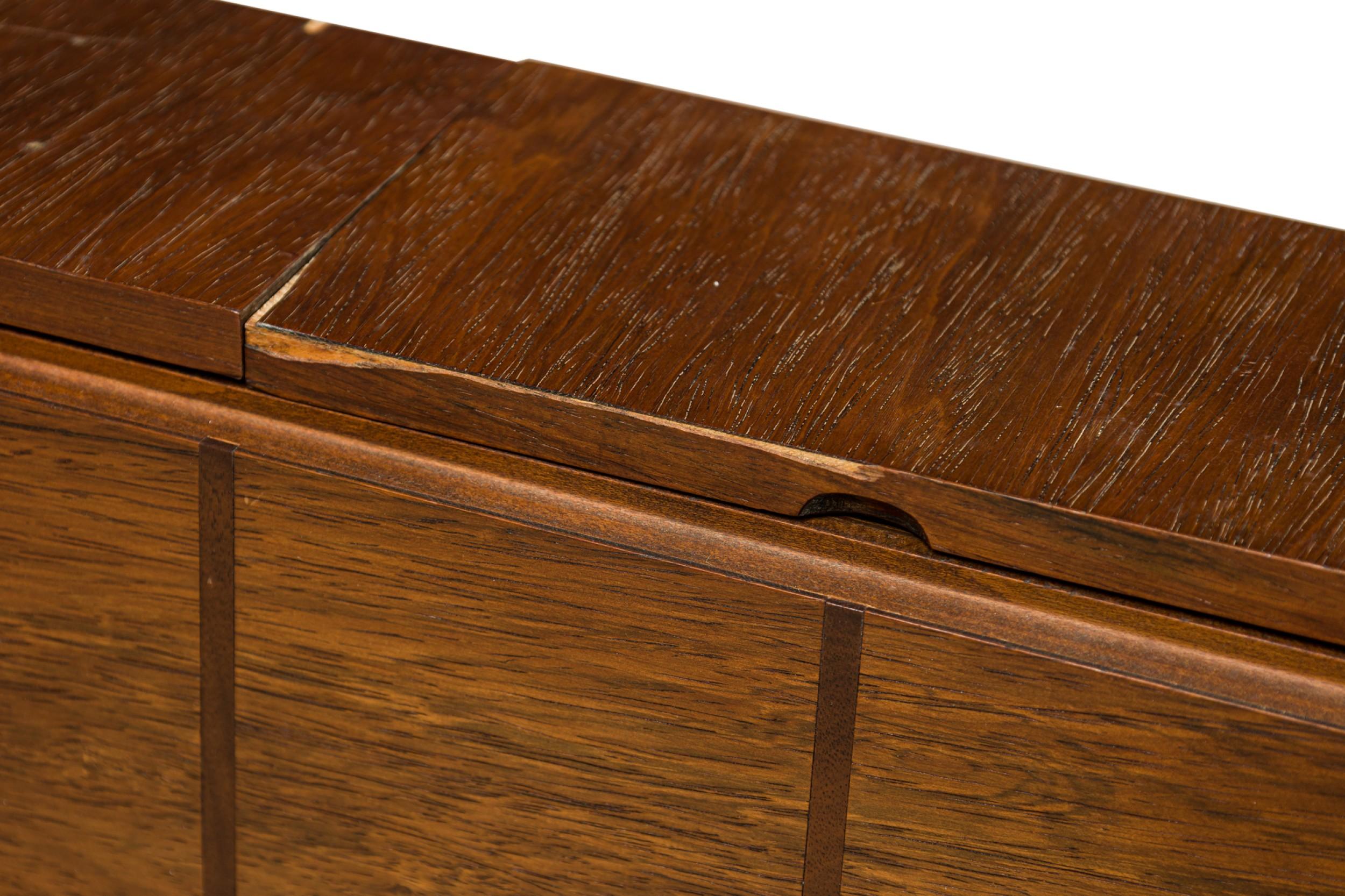 Coiffeuse de la collection Paldao américaine du milieu du siècle dernier de Gilbert Rohde en vente 5