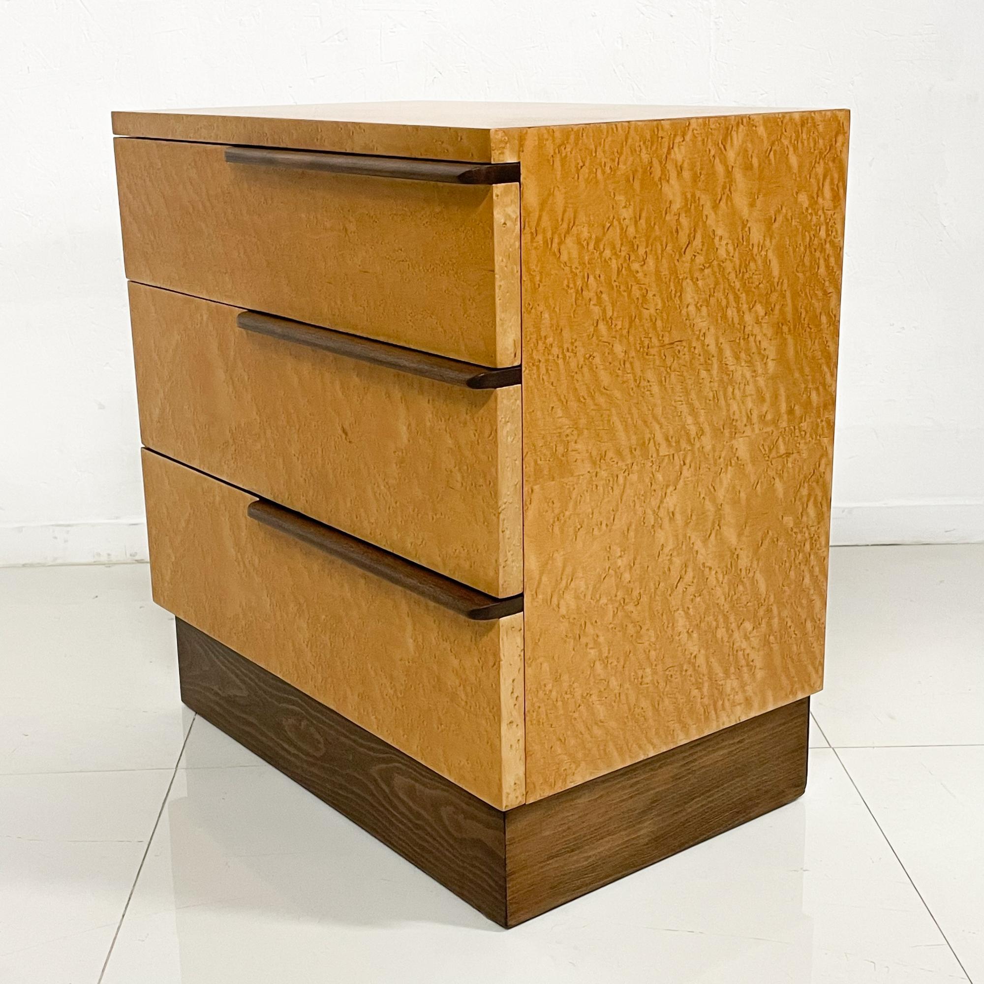 American Gilbert Rohde Nightstand Small Cabinet Mid-Century Modern Art Deco
