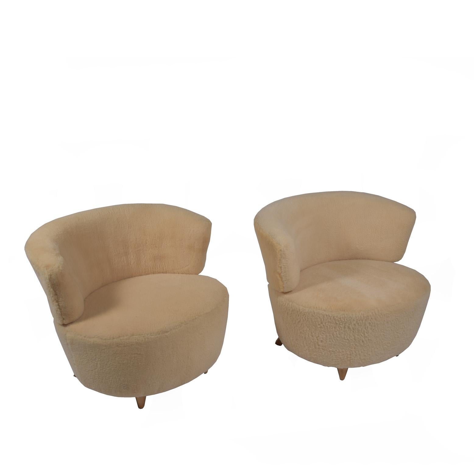 Modern Gilbert Rohde Pair of Lounge Chairs Herman Miller, 1940