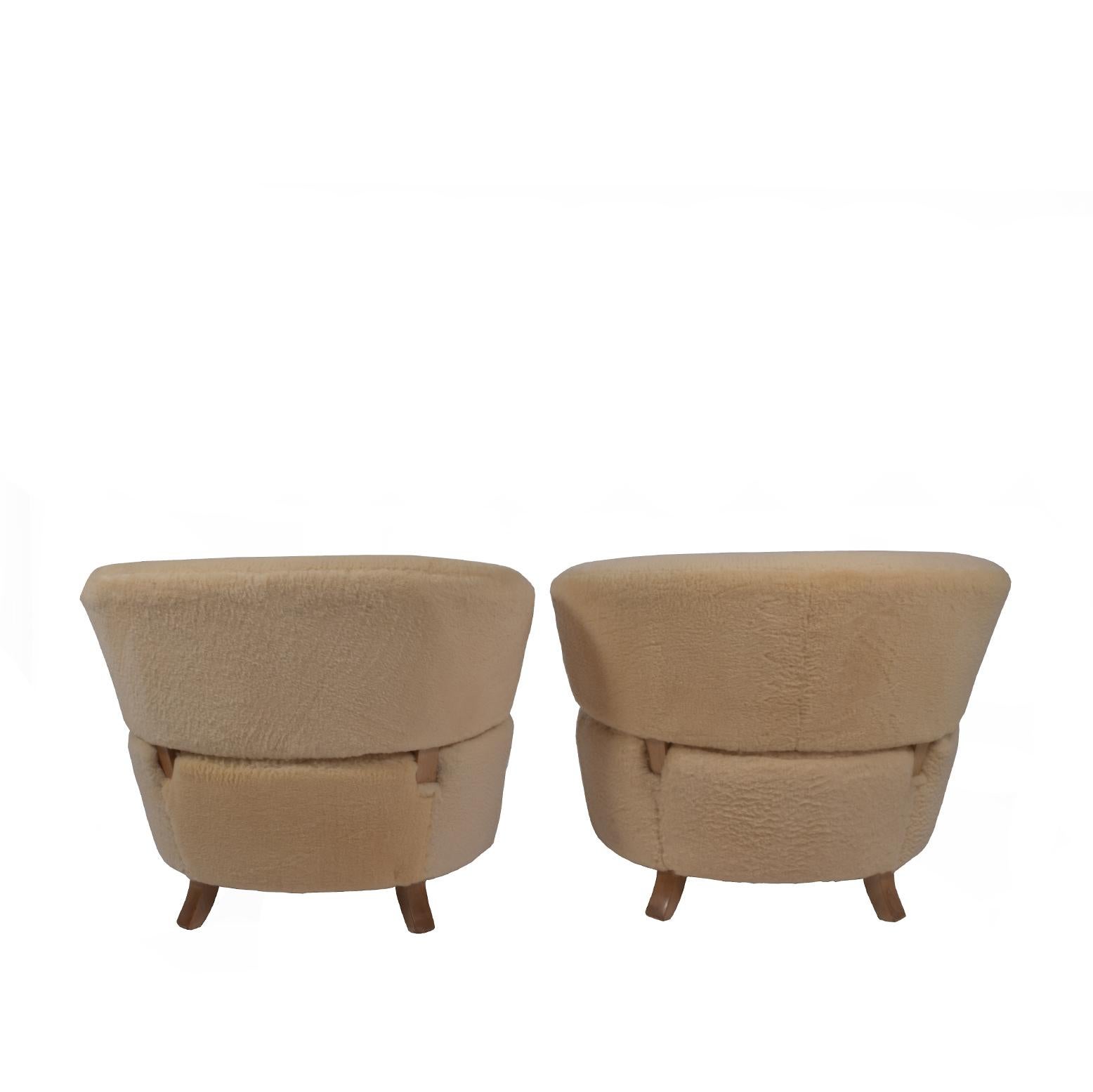 Mid-20th Century Gilbert Rohde Pair of Lounge Chairs Herman Miller, 1940