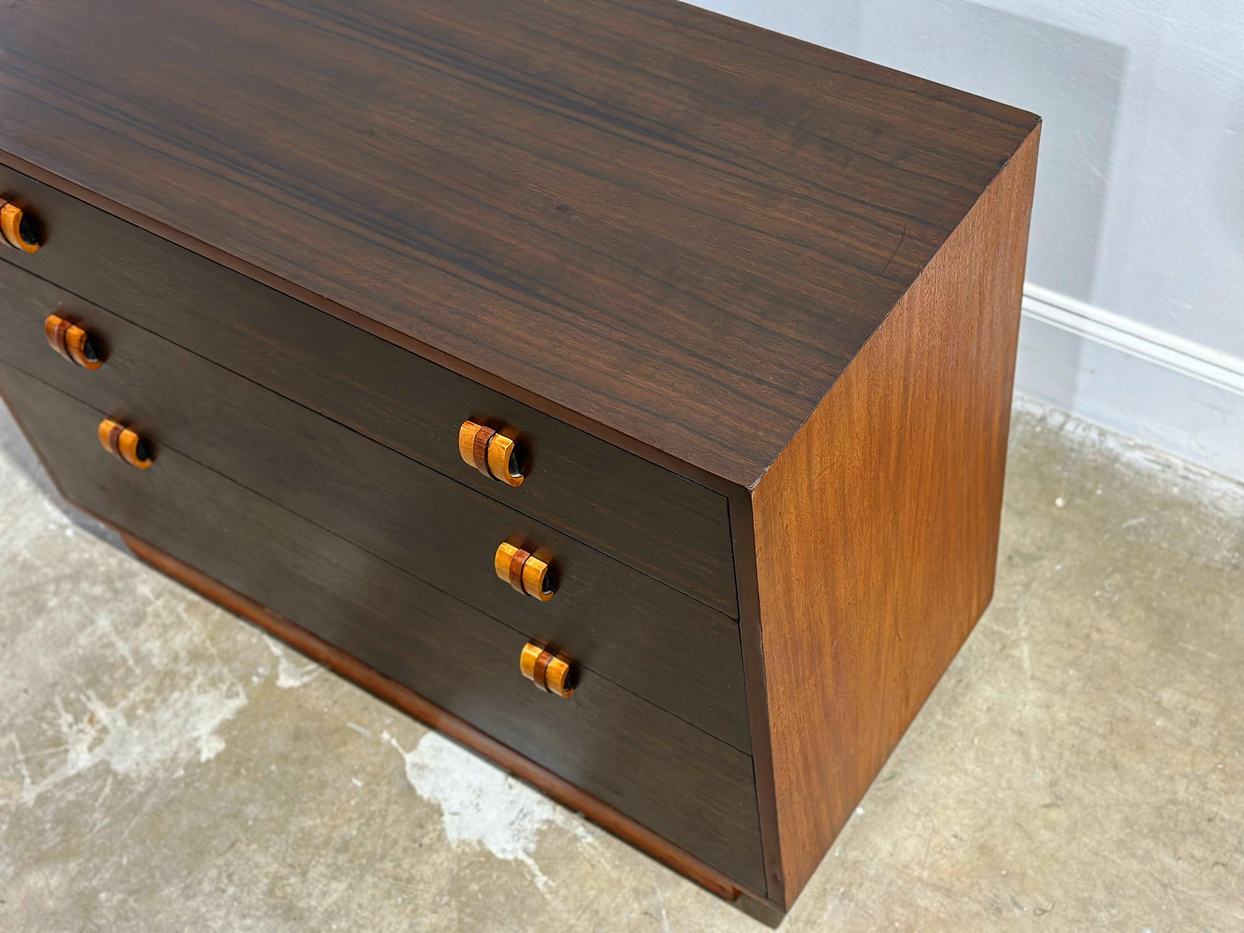 Mid-20th Century Gilbert Rohde, Rare Art Moderne Bachelors Chest for Cavalier, Streamline Deco