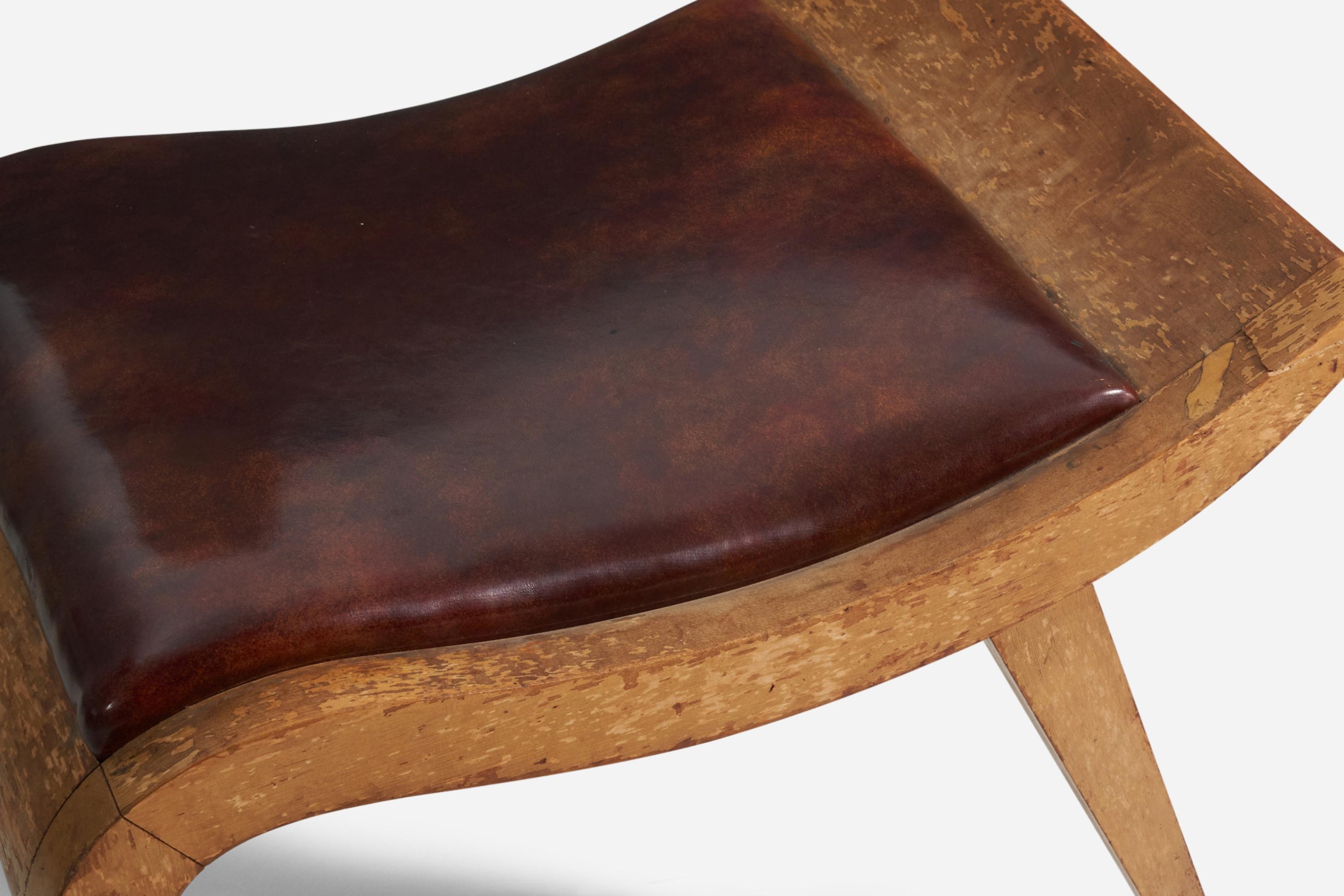 American Gilbert Rohde, Rare Stool, Wood, Brown Leatherette, Herman Miller, 1940s For Sale