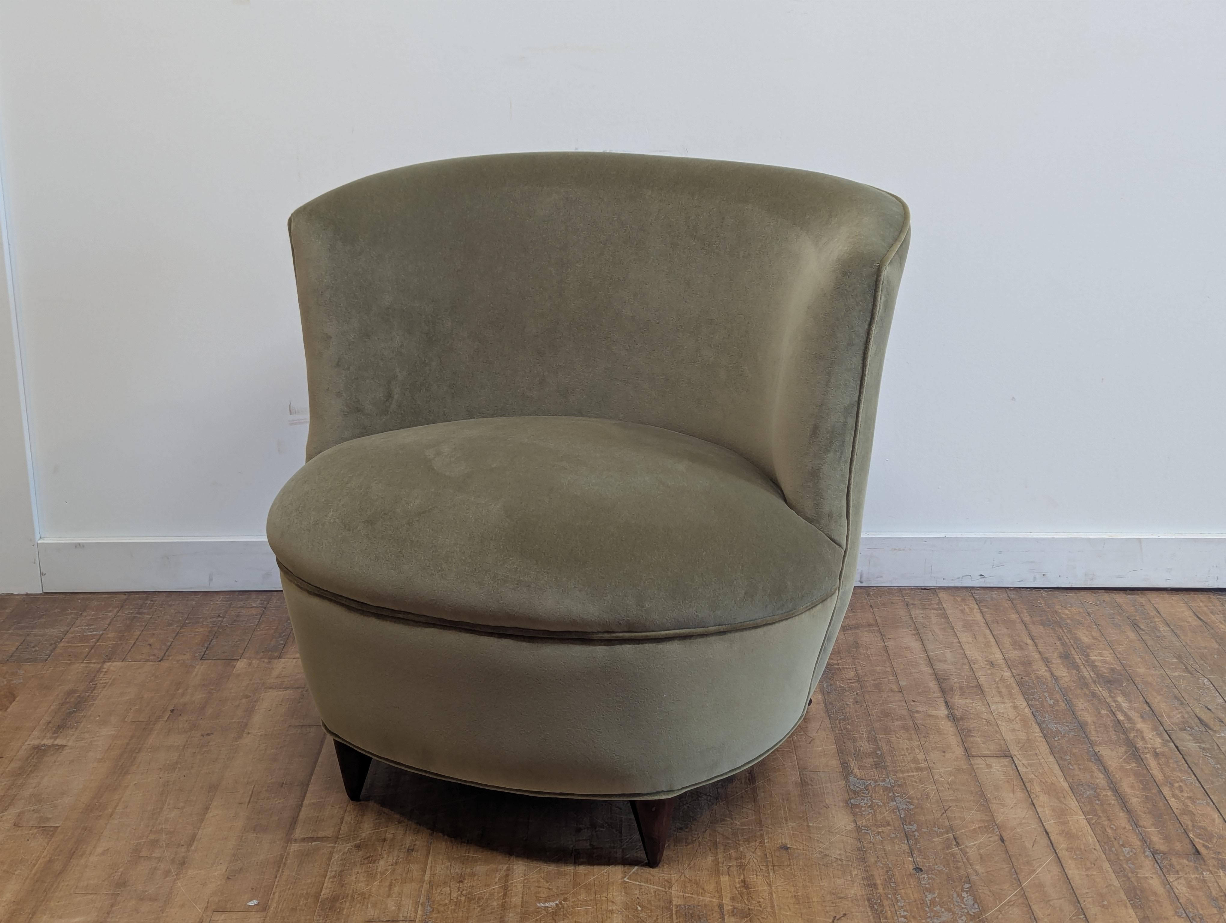 Gilbert Rohde round Back Slipper Chair.  Elegant Gilbert Rohde Side Chair for Herman Miller.  Completely restored in beautiful soft light green velvet.  Very comfortable occasional chair.  Perfect as Slipper chair, side chair, vanity chair or