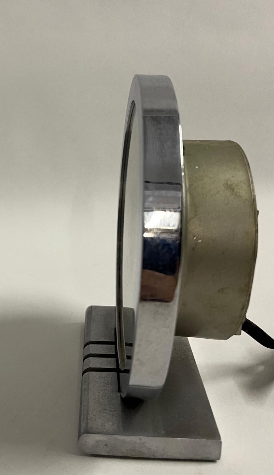 Metà XX secolo Orologio da tavolo Gilbert Rohde in vendita