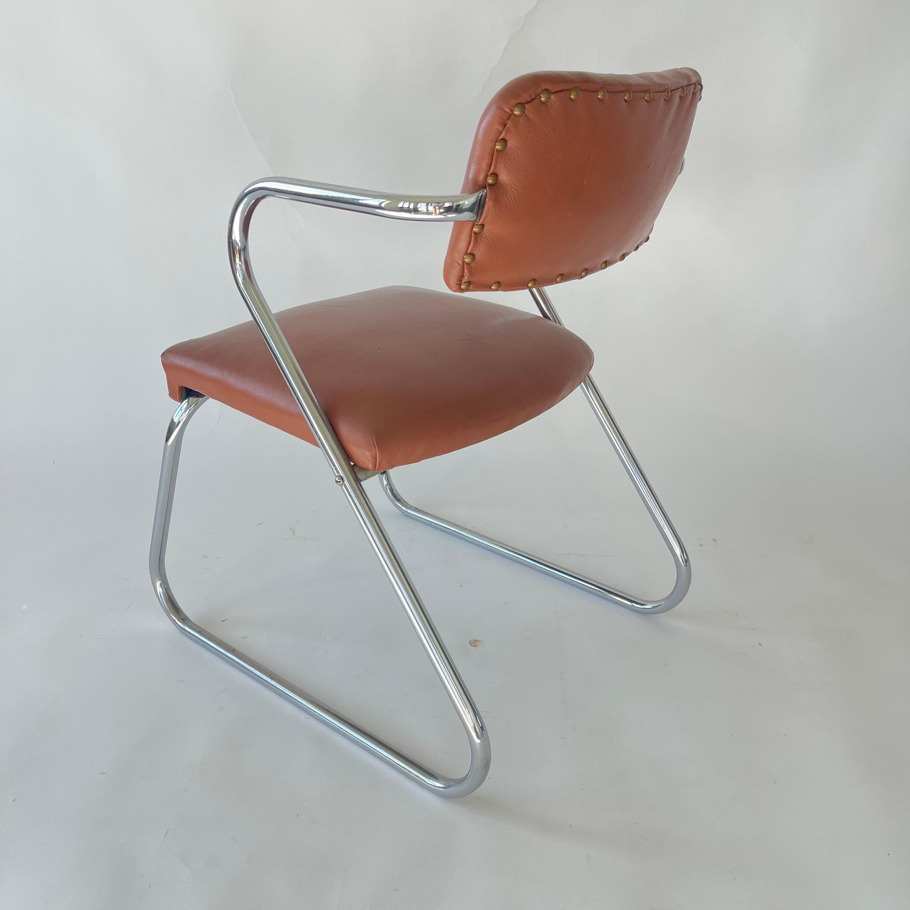 20th Century Gilbert Rohde Z Chair in Cognac Leather and Chrome for Troy Sunshade, USA 1930s For Sale