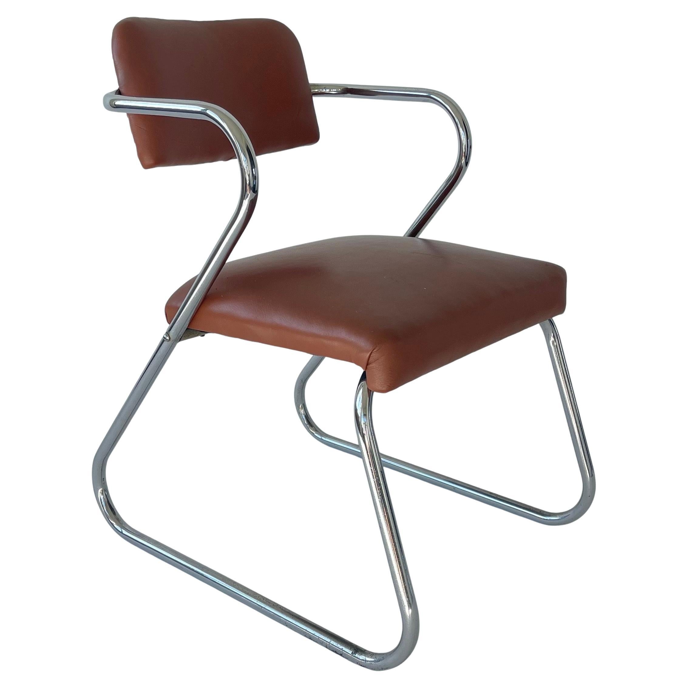 Gilbert Rohde Z Chair in Cognac Leather and Chrome for Troy Sunshade, USA 1930s For Sale