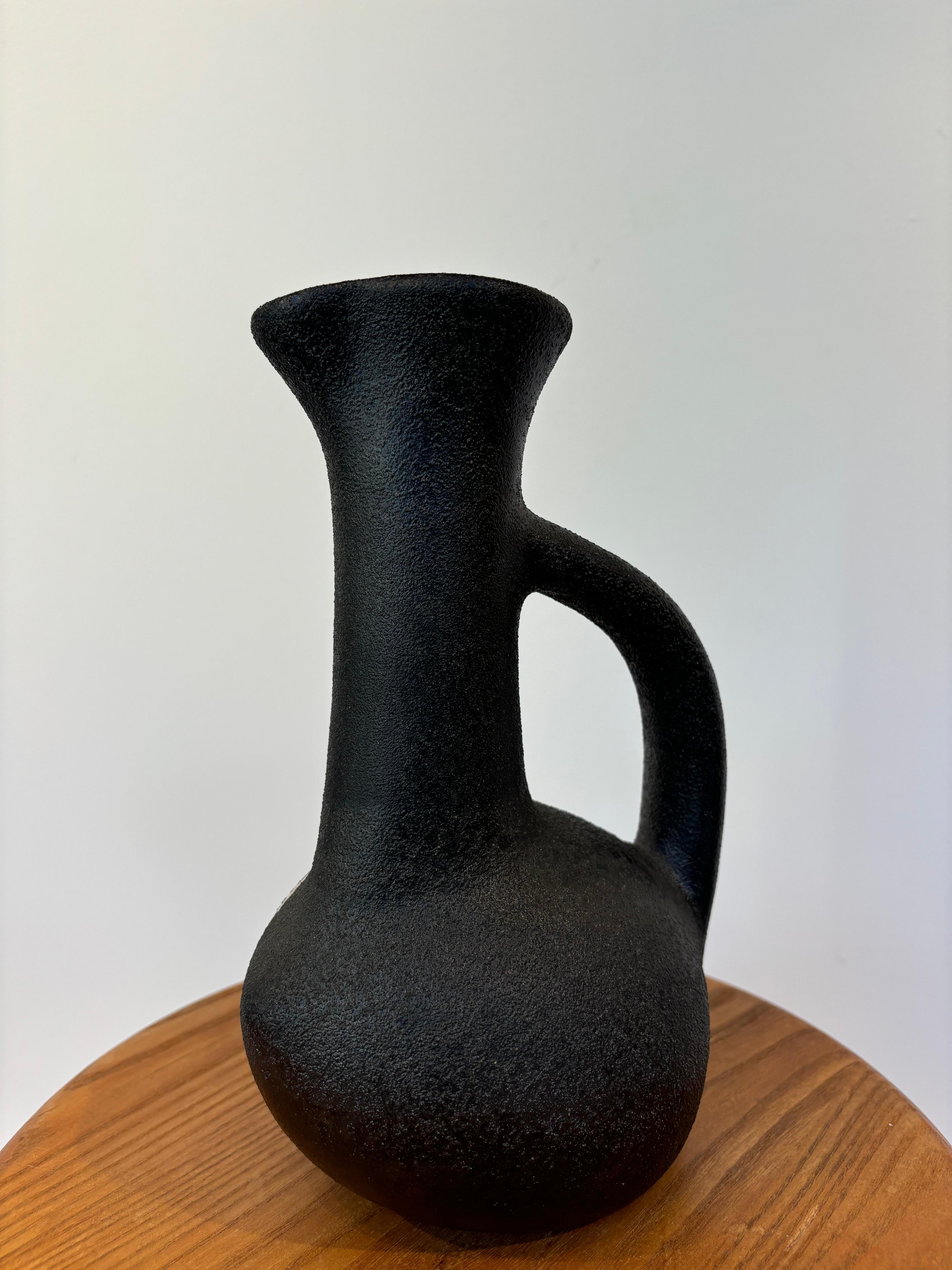 Milieu du XXe siècle Vase de Gilbert Valentin en vente