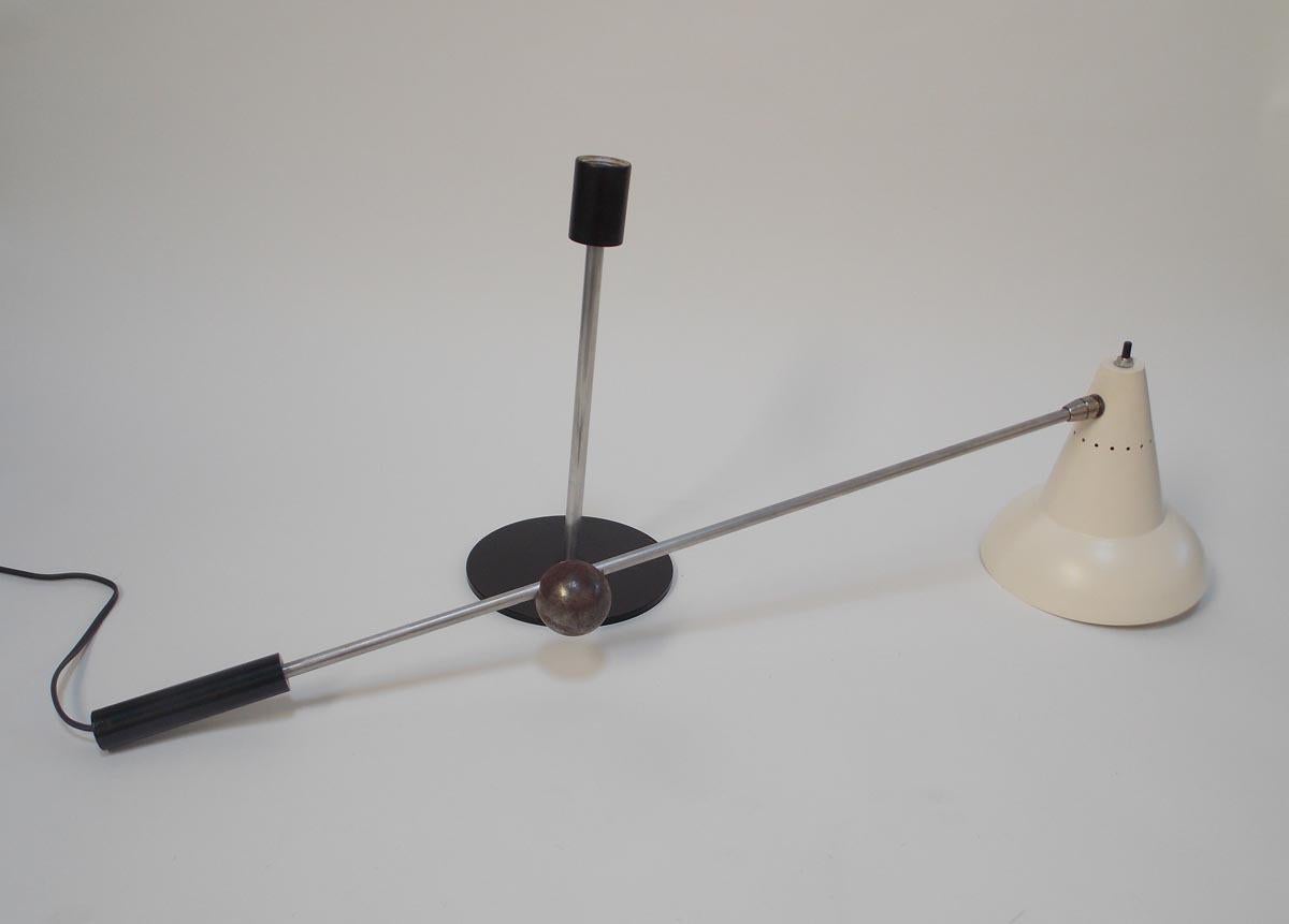 Milieu du XXe siècle Lampe de table Gilbert Watrous en vente