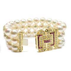 Akoya Pearls Bacelet with Rubies and Diamonds Gold Clasp