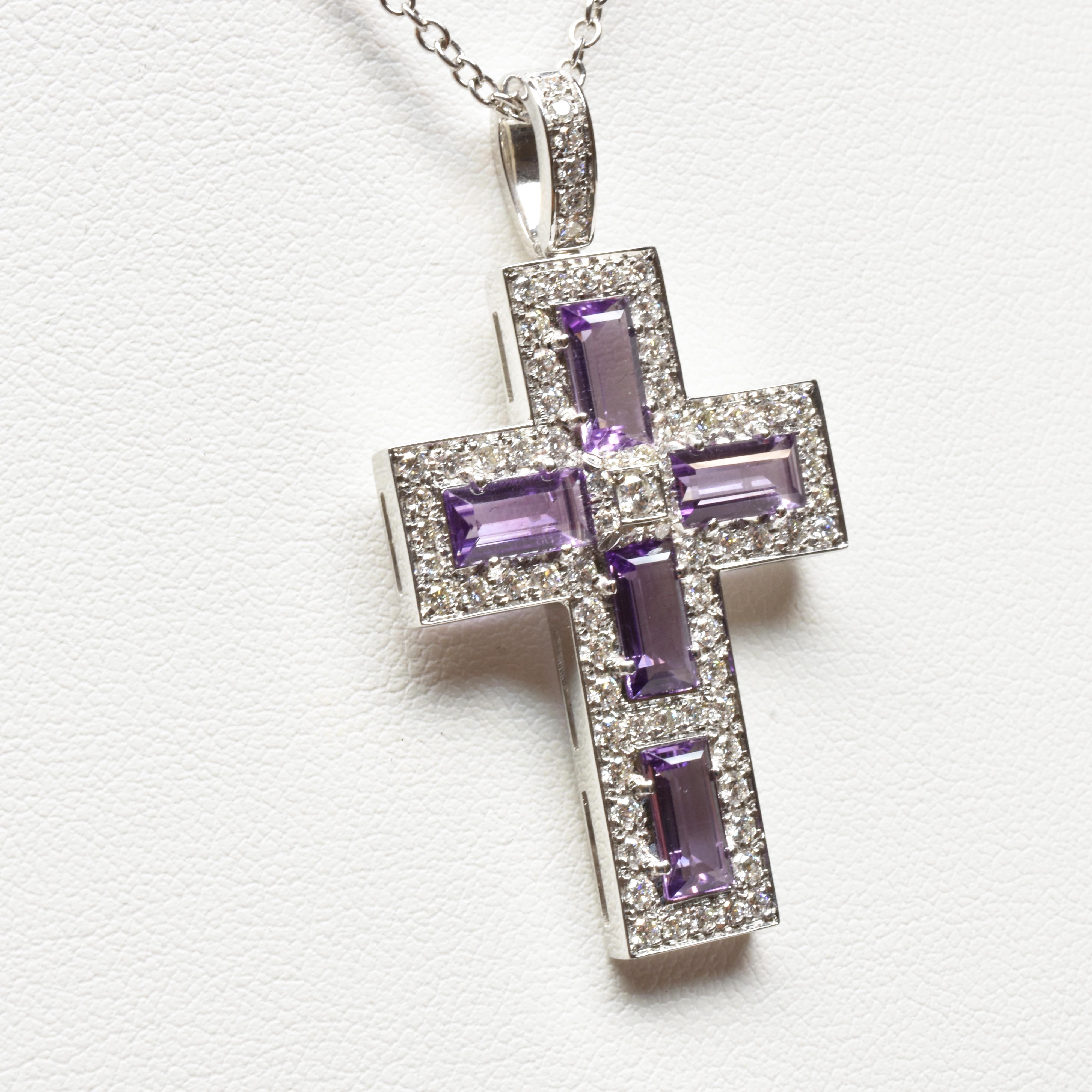 Amethyst Baguettes and Diamonds White Gold Cross Made in Italy In New Condition For Sale In Valenza, AL