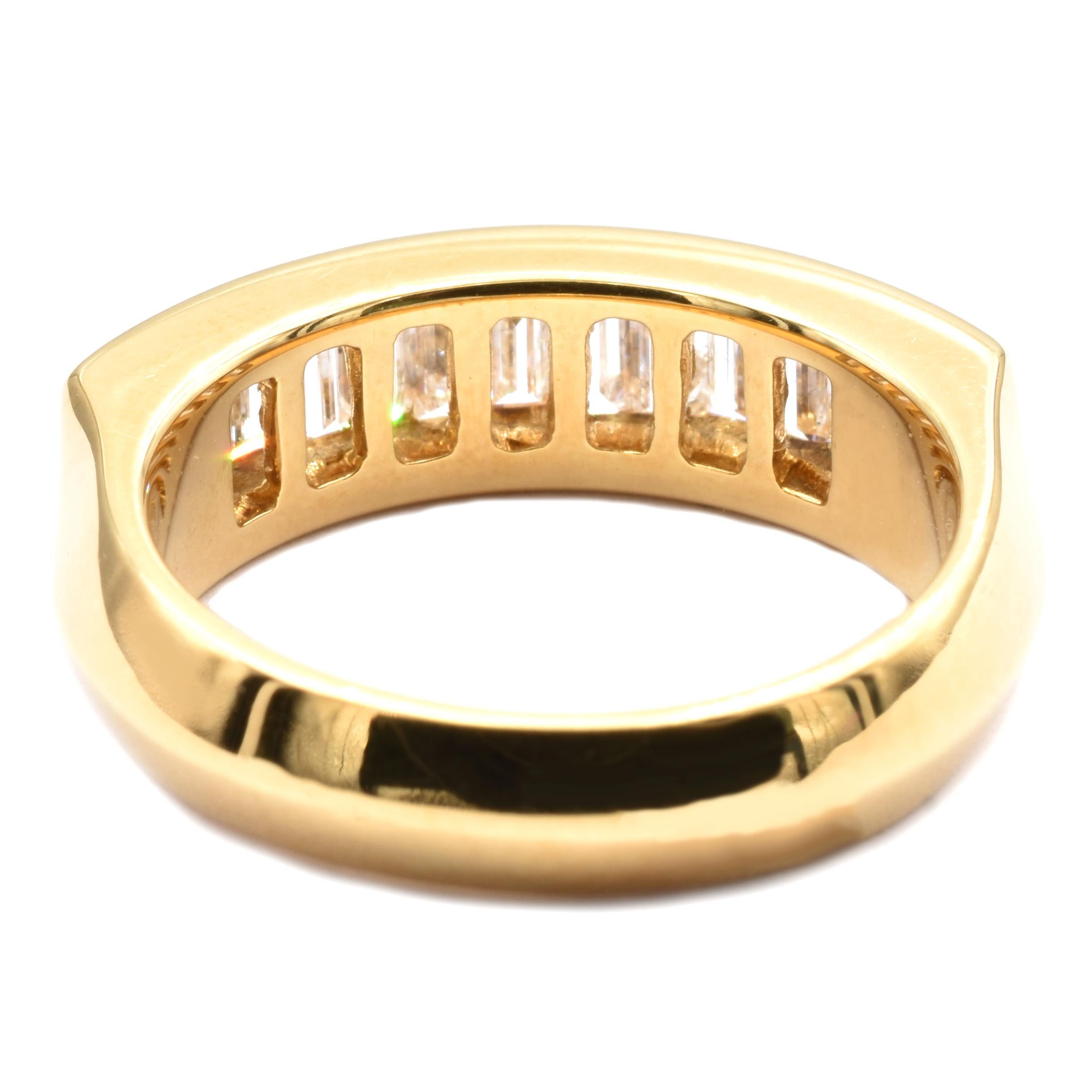 Women's Gilberto Cassola Baguette Diamonds Yellow Gold Ring Made in Italy For Sale