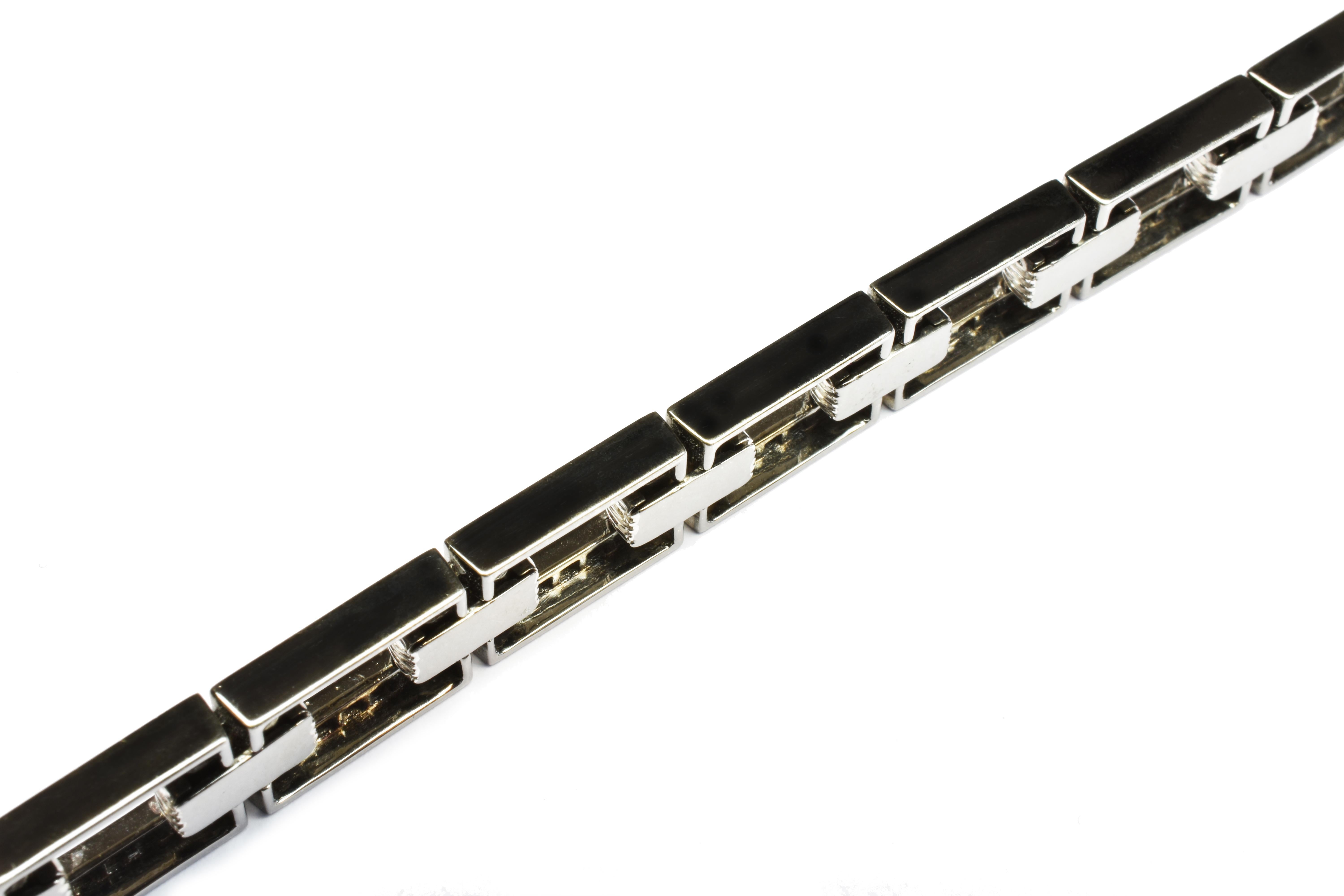 Schwarzes und weißes Diamanten-Armband aus Schwarzgold Hergestellt in Italien im Zustand „Neu“ im Angebot in Valenza, AL