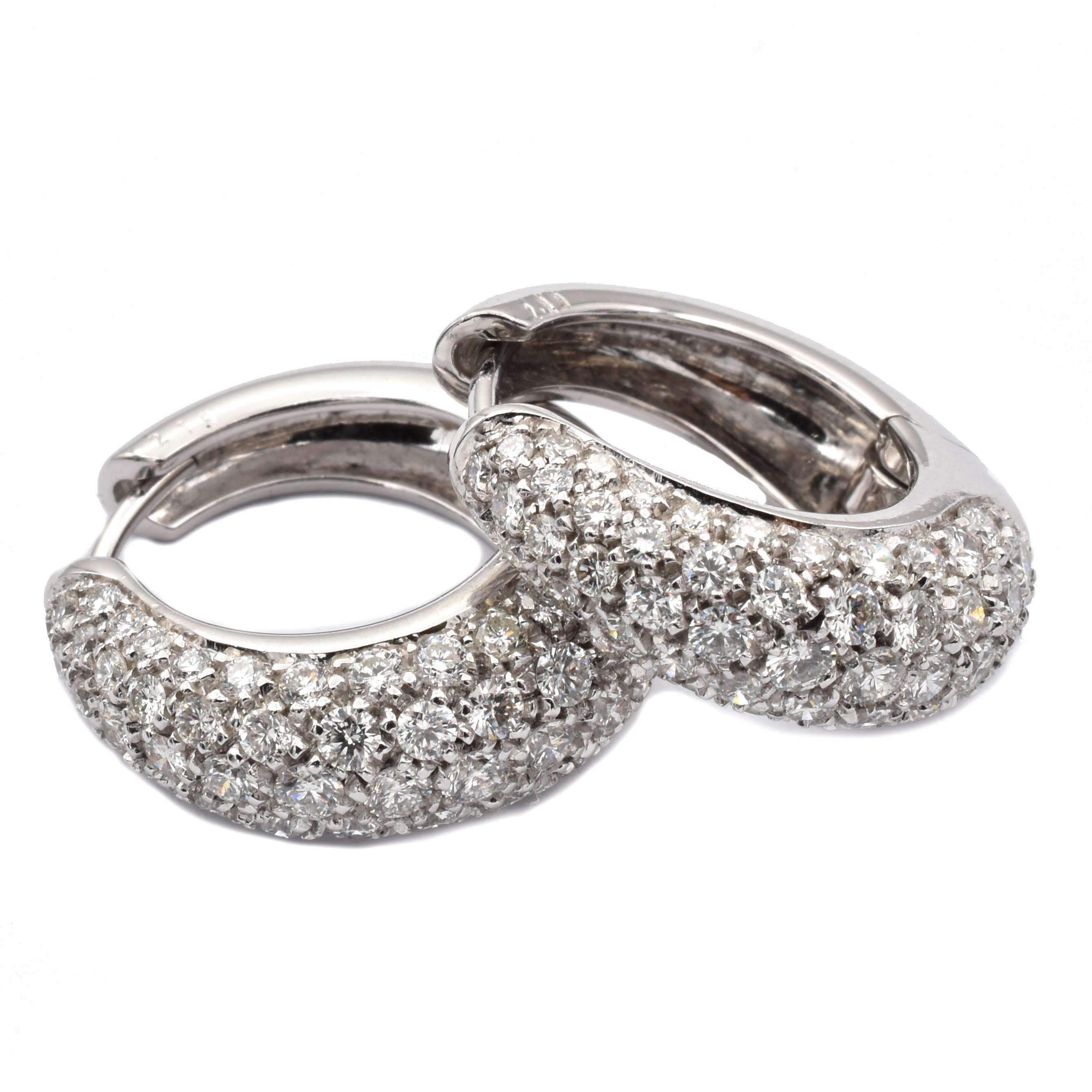 Contemporary Gilberto Cassola Diamond White Gold Hoop Earrings Made in Italy For Sale