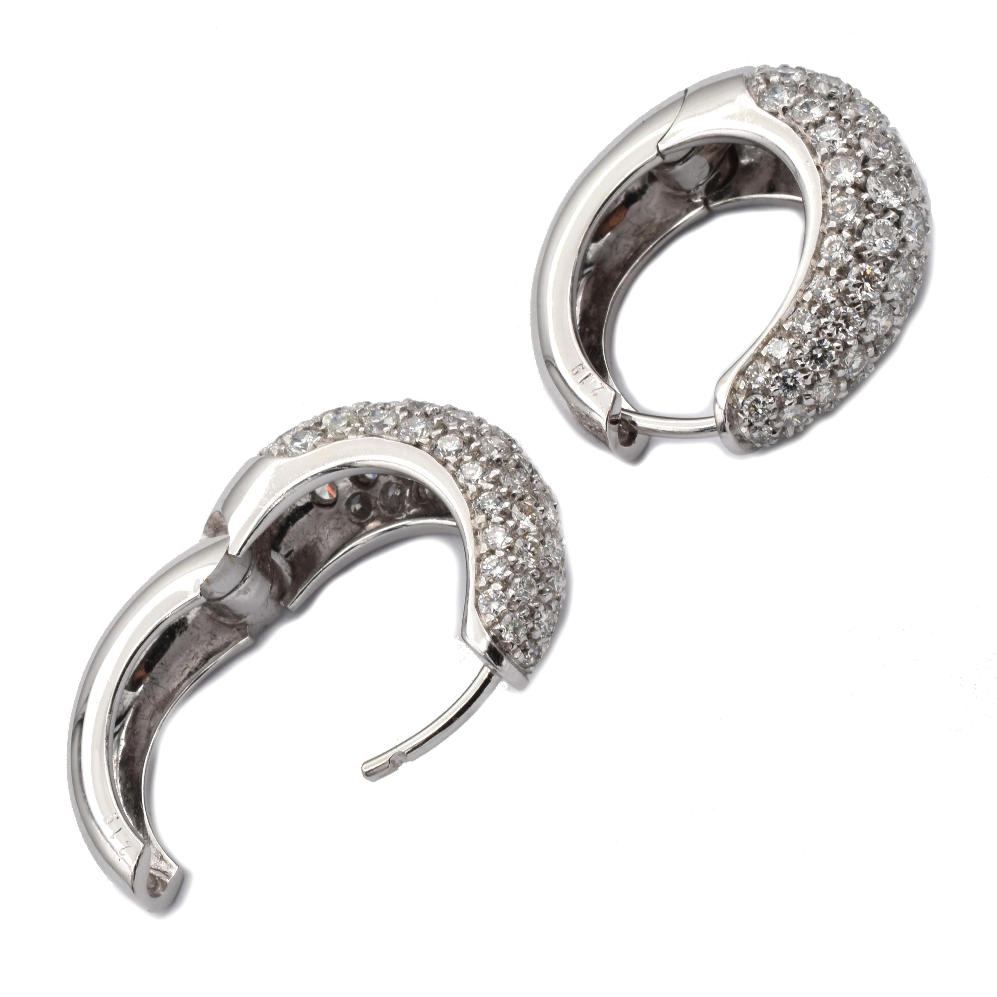Gilberto Cassola Diamond White Gold Hoop Earrings Made in Italy In New Condition For Sale In Valenza, AL
