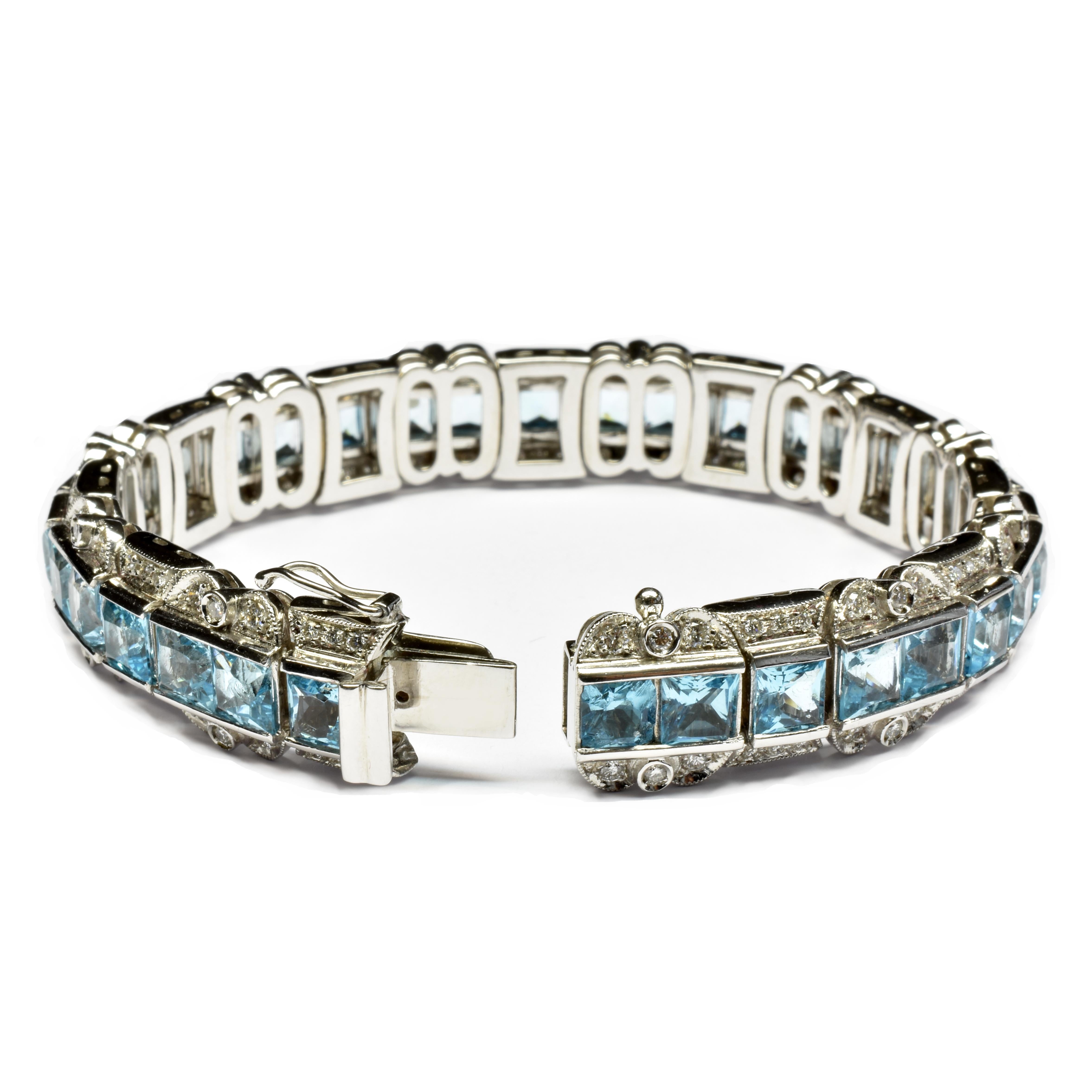 Princess Cut Blue Topaz and Diamonds Gold Bracelet, Italy For Sale 6