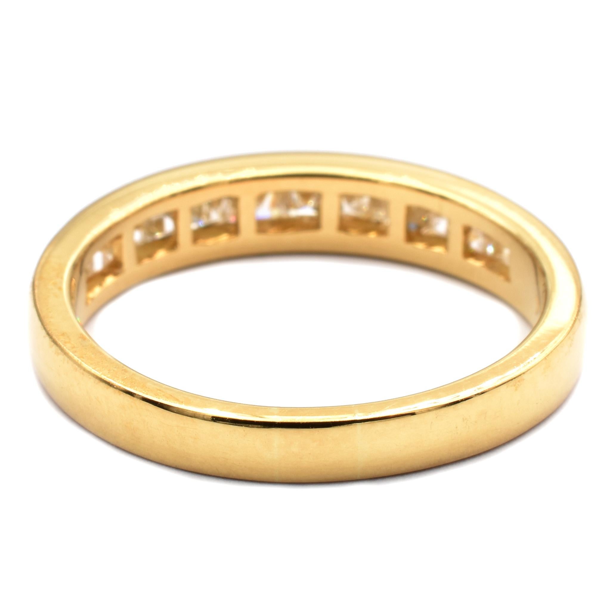 Gilberto Cassola Square Cut Diamonds Yellow Gold Ring Made in Italy For Sale 2
