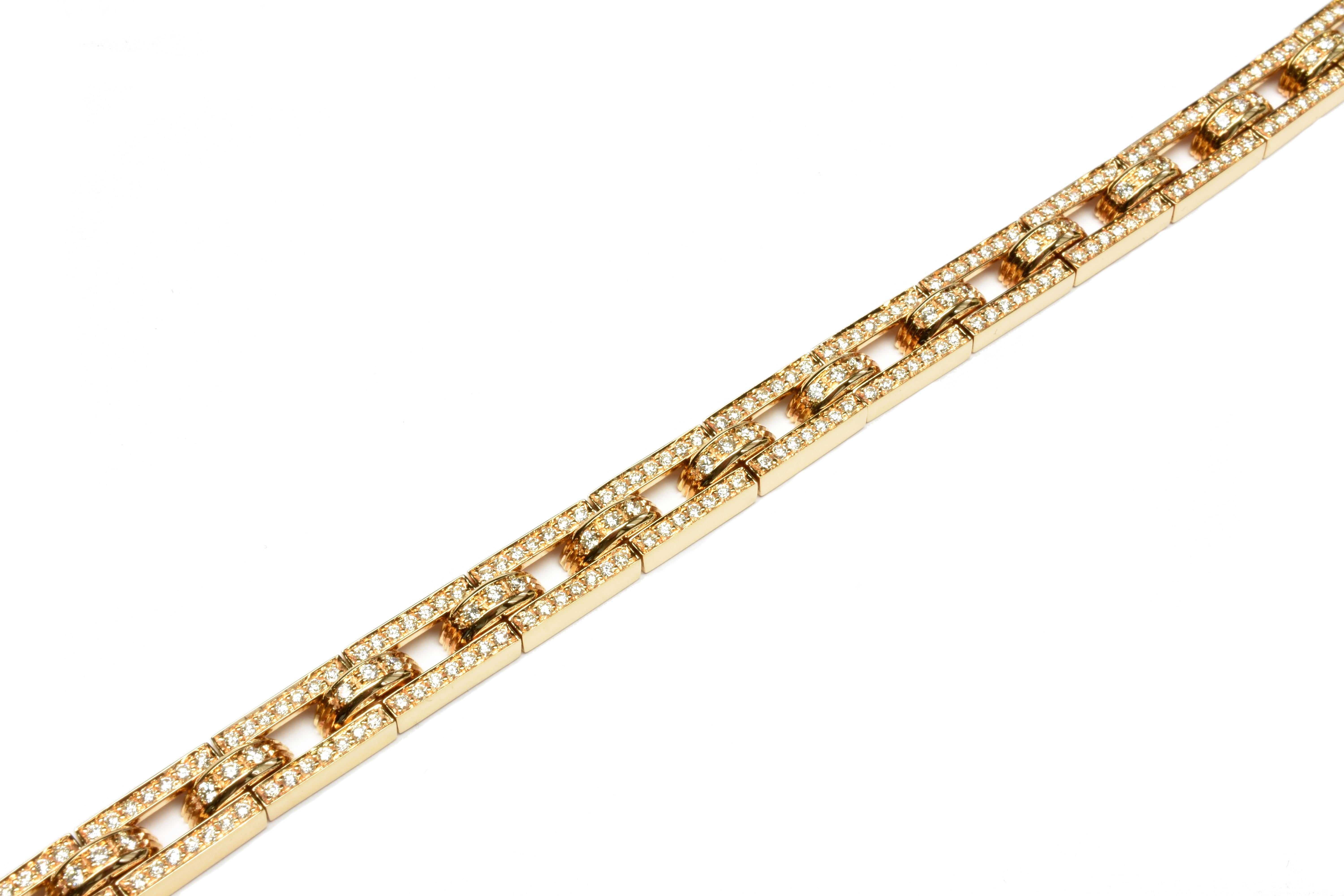 Round Cut White Diamonds Rose Gold Link Bracelet Made in Italy For Sale