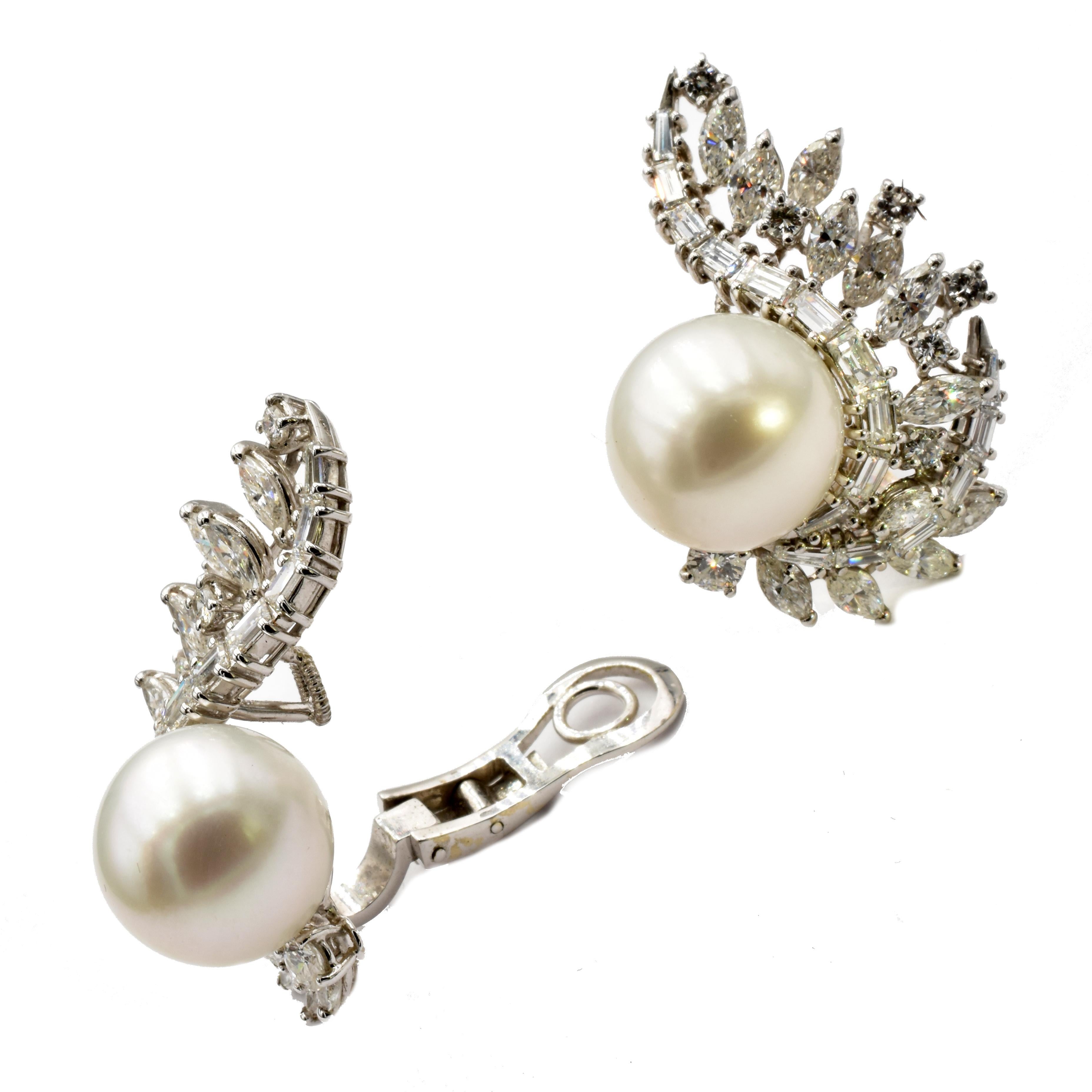 Gilberto Cassola White Gold South Sea Pearls Diamonds Earrings In New Condition For Sale In Valenza, AL