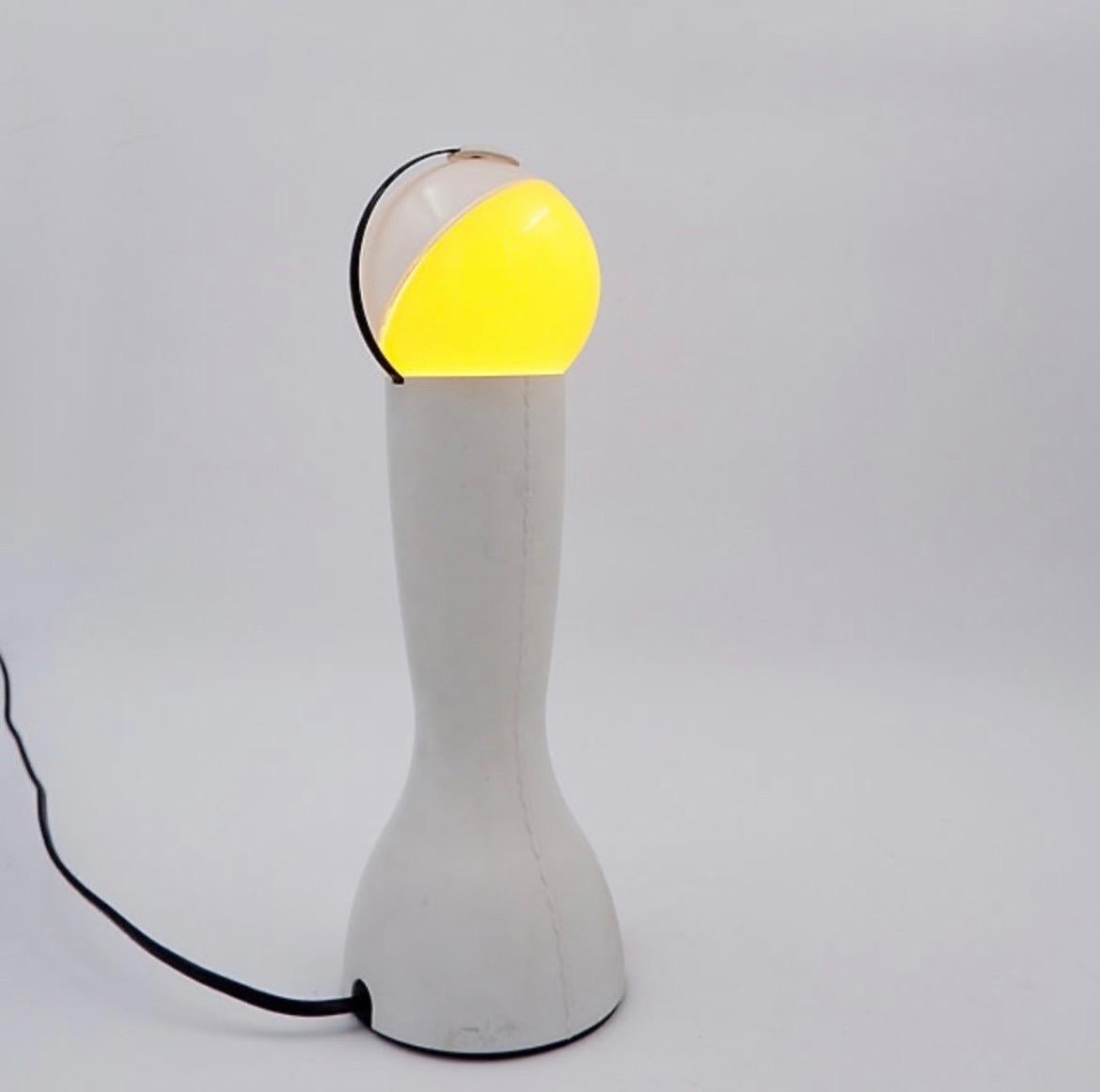 Lampe „Gilda“ für Artemide von In Suk Il & Silvia Capponi im Angebot 1