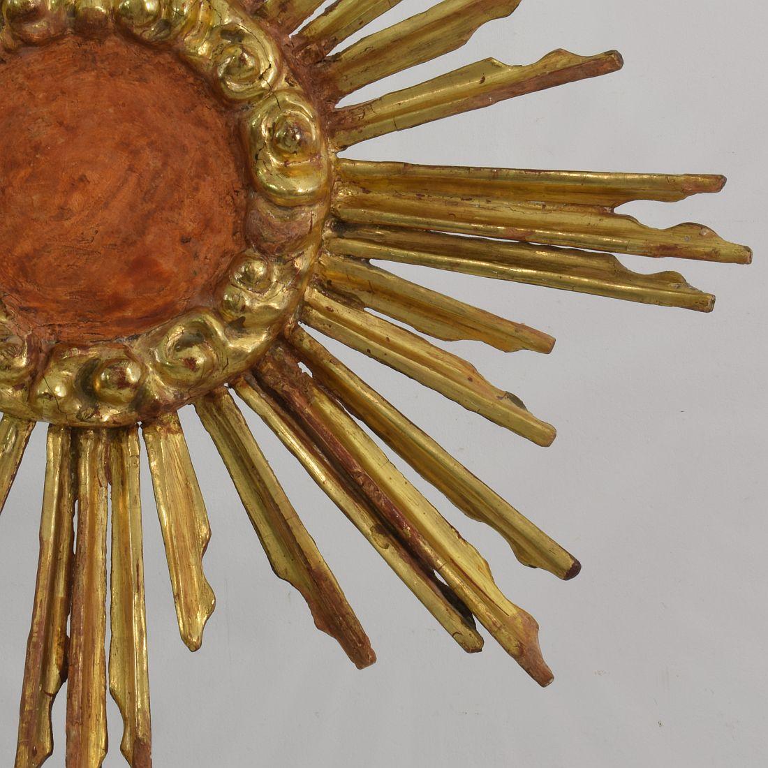 Gilded 18th Century Italian Baroque Carved Wooden Sun 5