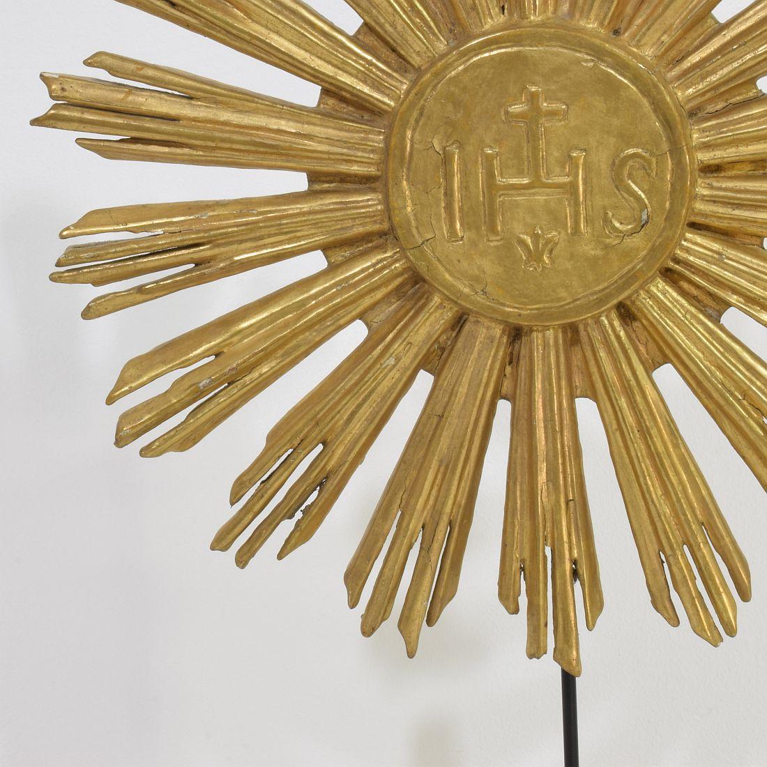 Gilded 18th Century Italian Baroque Carved Wooden Sun 5