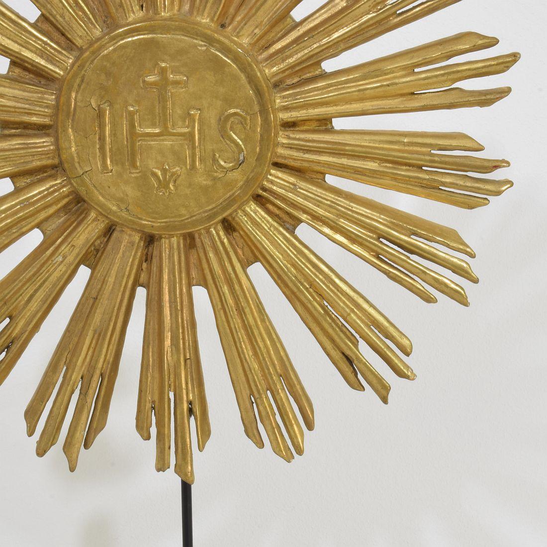 Gilded 18th Century Italian Baroque Carved Wooden Sun 6