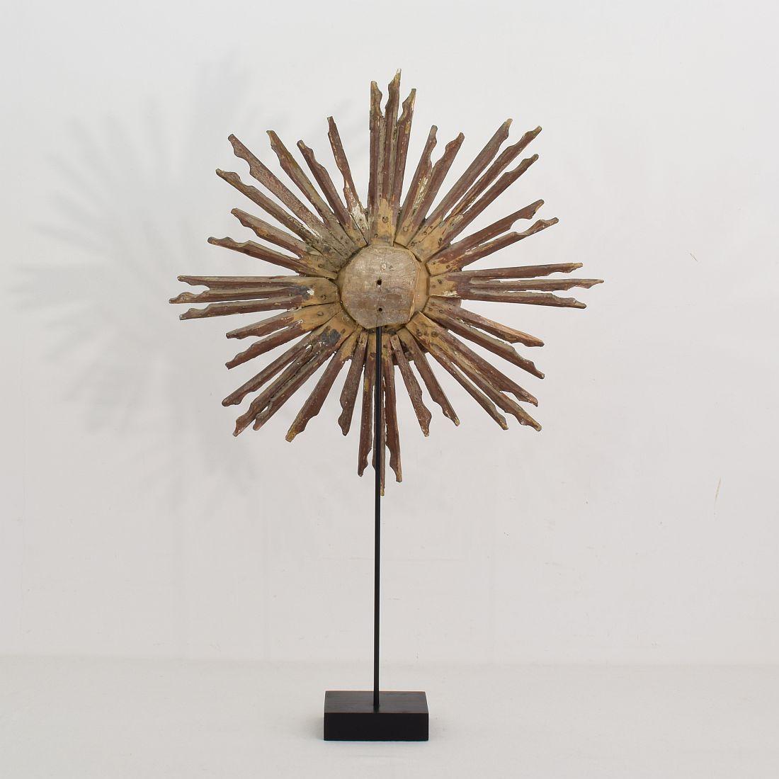 Gilded 18th Century Italian Baroque Carved Wooden Sun 1