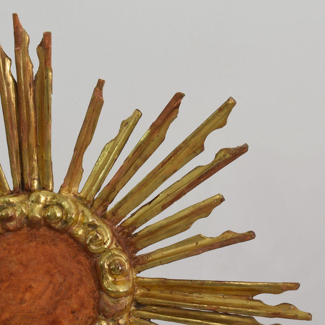 Gilded 18th Century Italian Baroque Carved Wooden Sun 4