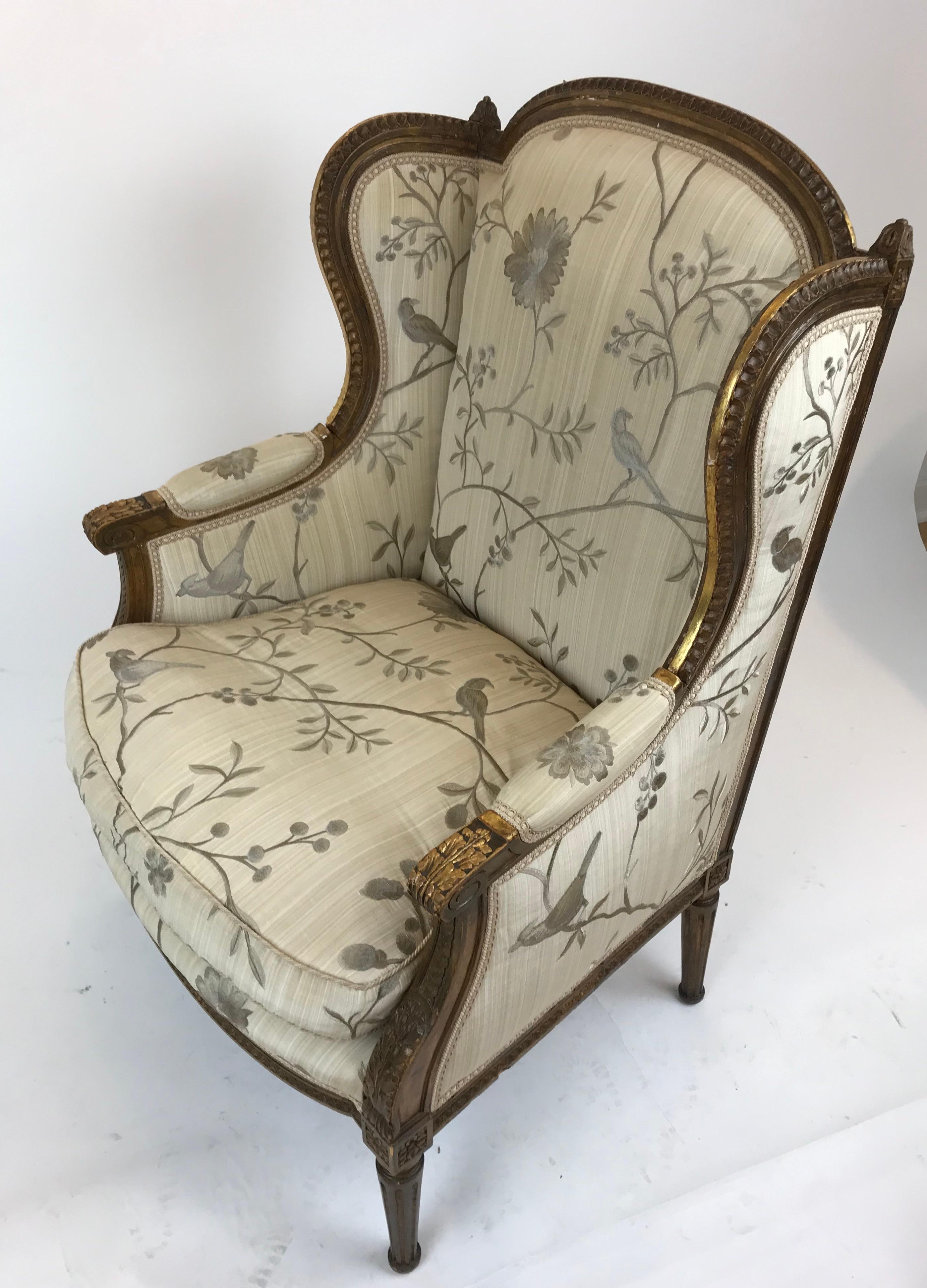 Gilded Age Louis XVI Style Carved and Giltwood Bergere  For Sale 4
