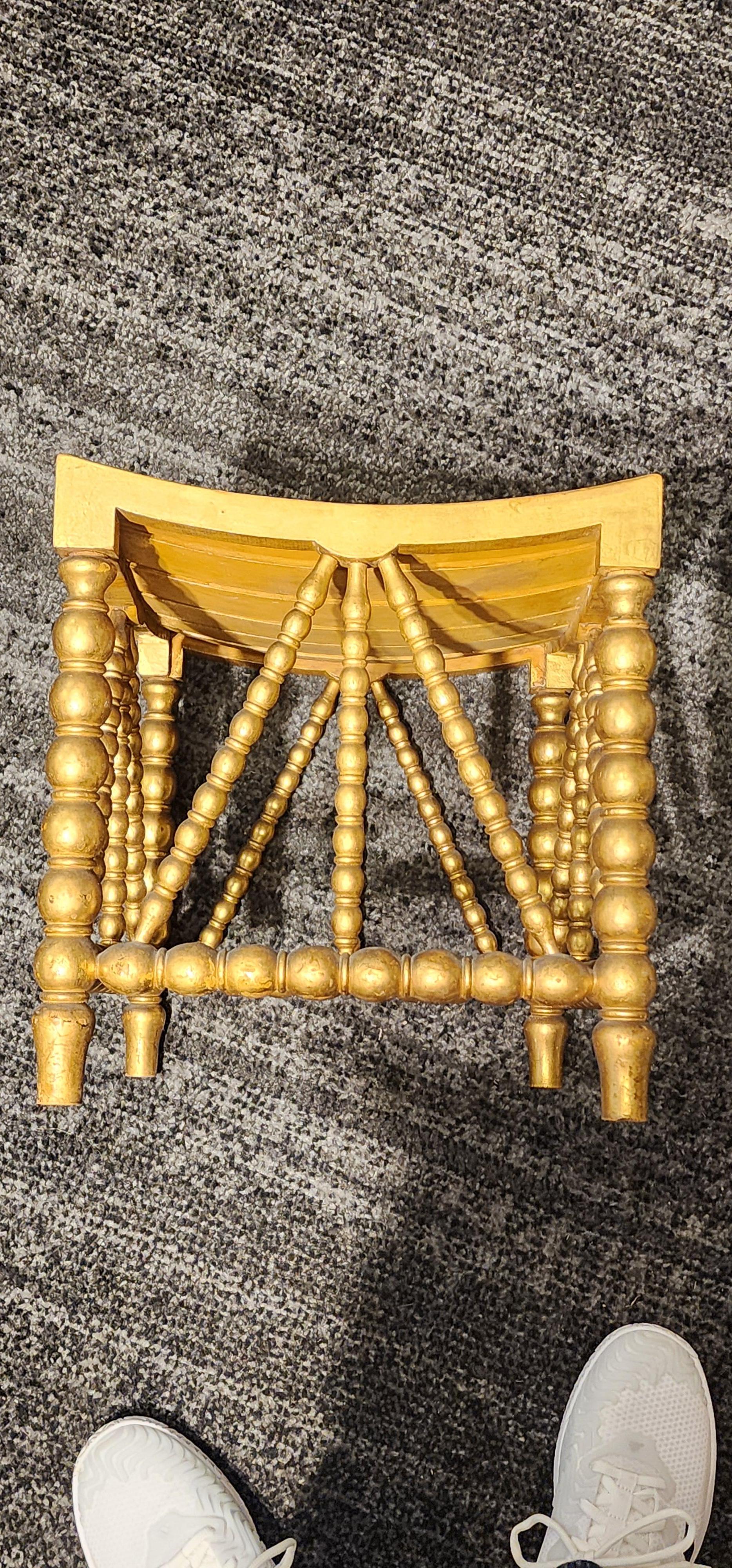 Gilded and Painted Thebes Stool American 1900 In Good Condition For Sale In Hudson, NY
