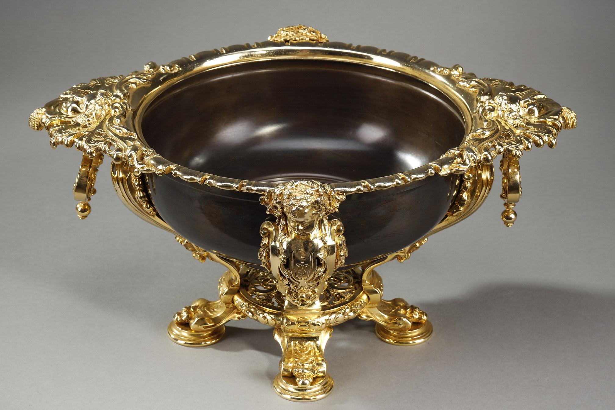 Gilt Gilded and Patinated Bronze Bowl, Late 19th Century For Sale