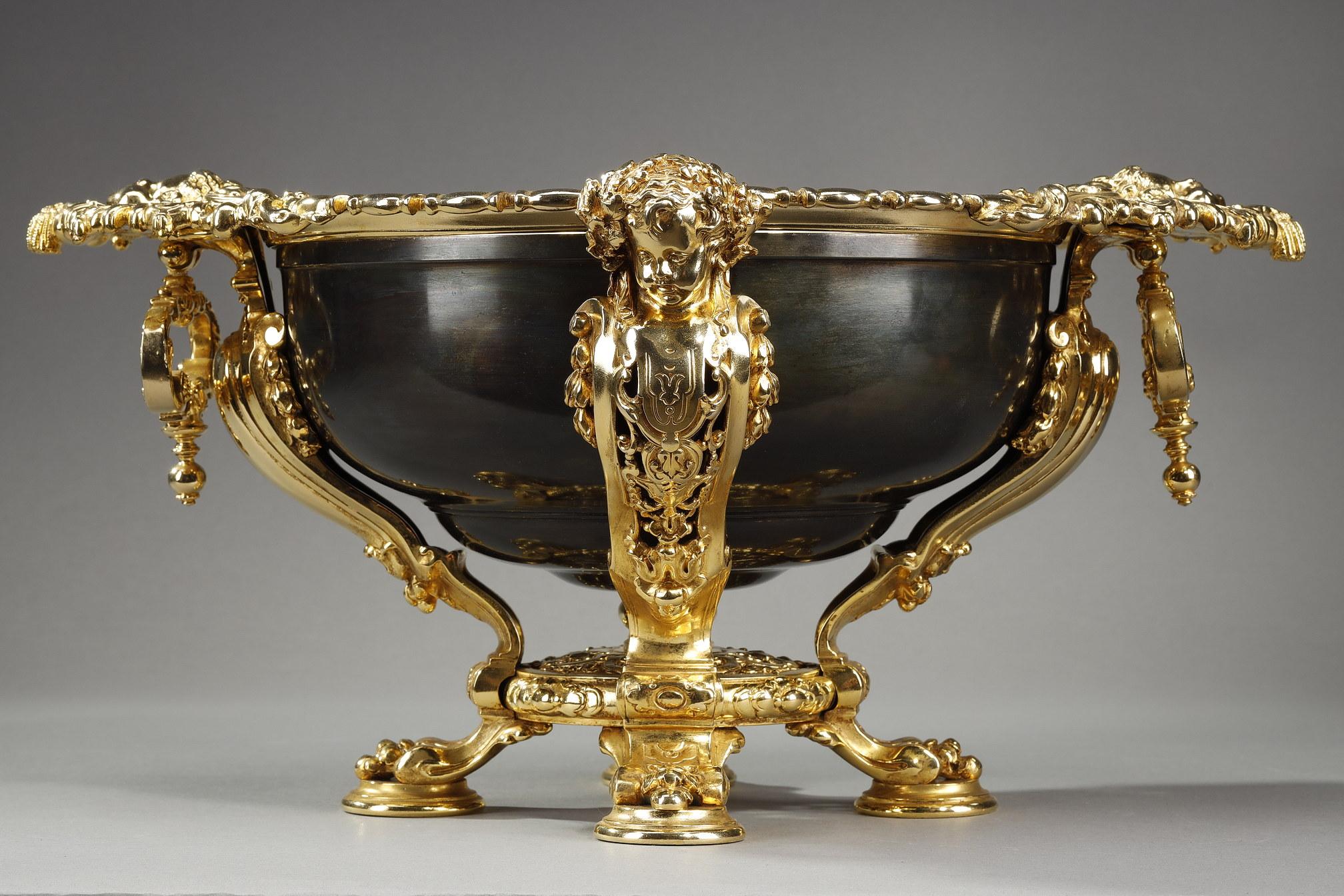 Gilded and Patinated Bronze Bowl, Late 19th Century For Sale 3