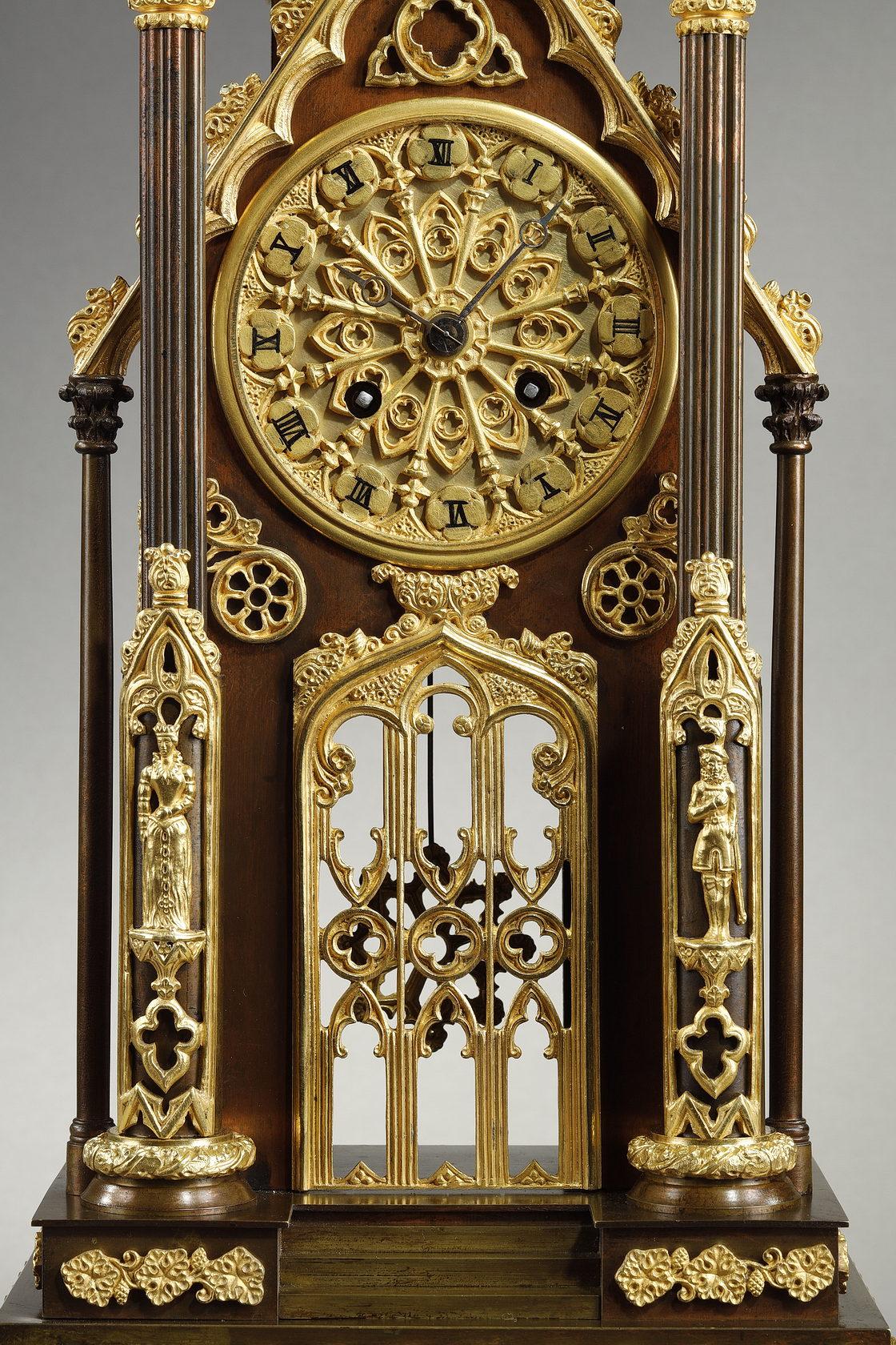 Gilded and Patinated Bronze Cathedral Clock from the Charles X Period In Good Condition In Paris, FR