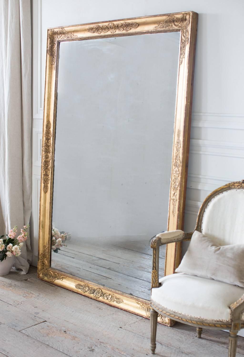 Gilded Antique Mirror, 1880 For Sale 1
