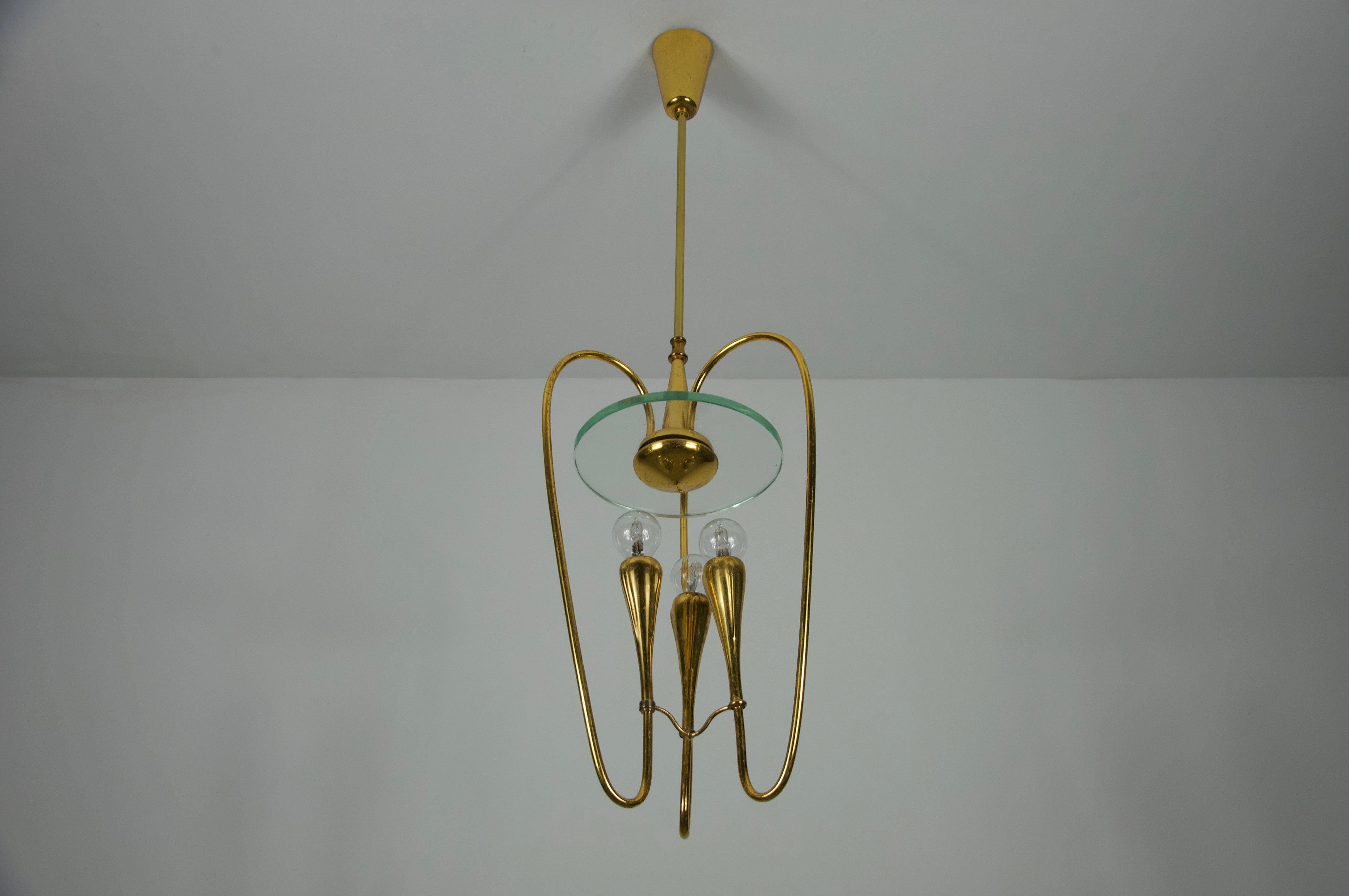 Lámpara de latón dorado de Pietro Chiesa para Fontana Arte, años 50, Italia en venta 4
