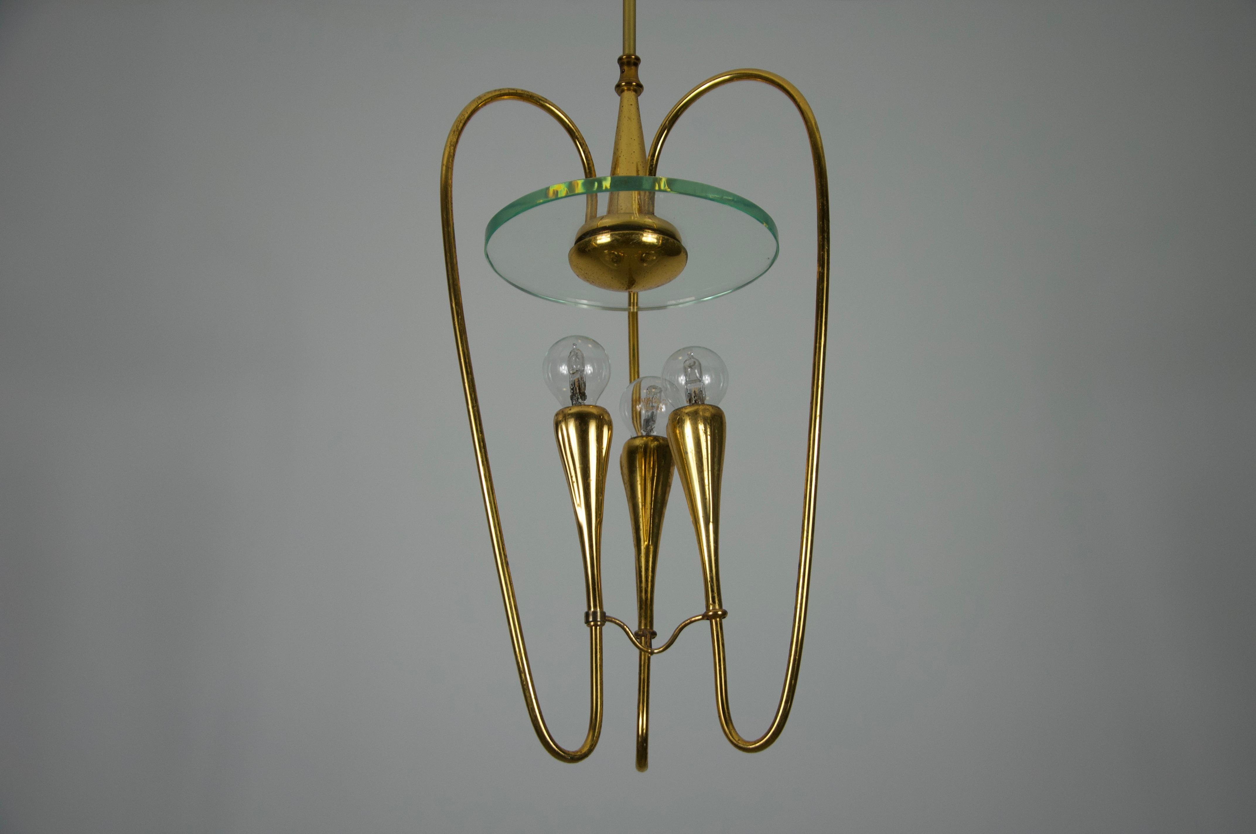 Lámpara de latón dorado de Pietro Chiesa para Fontana Arte, años 50, Italia en venta 2