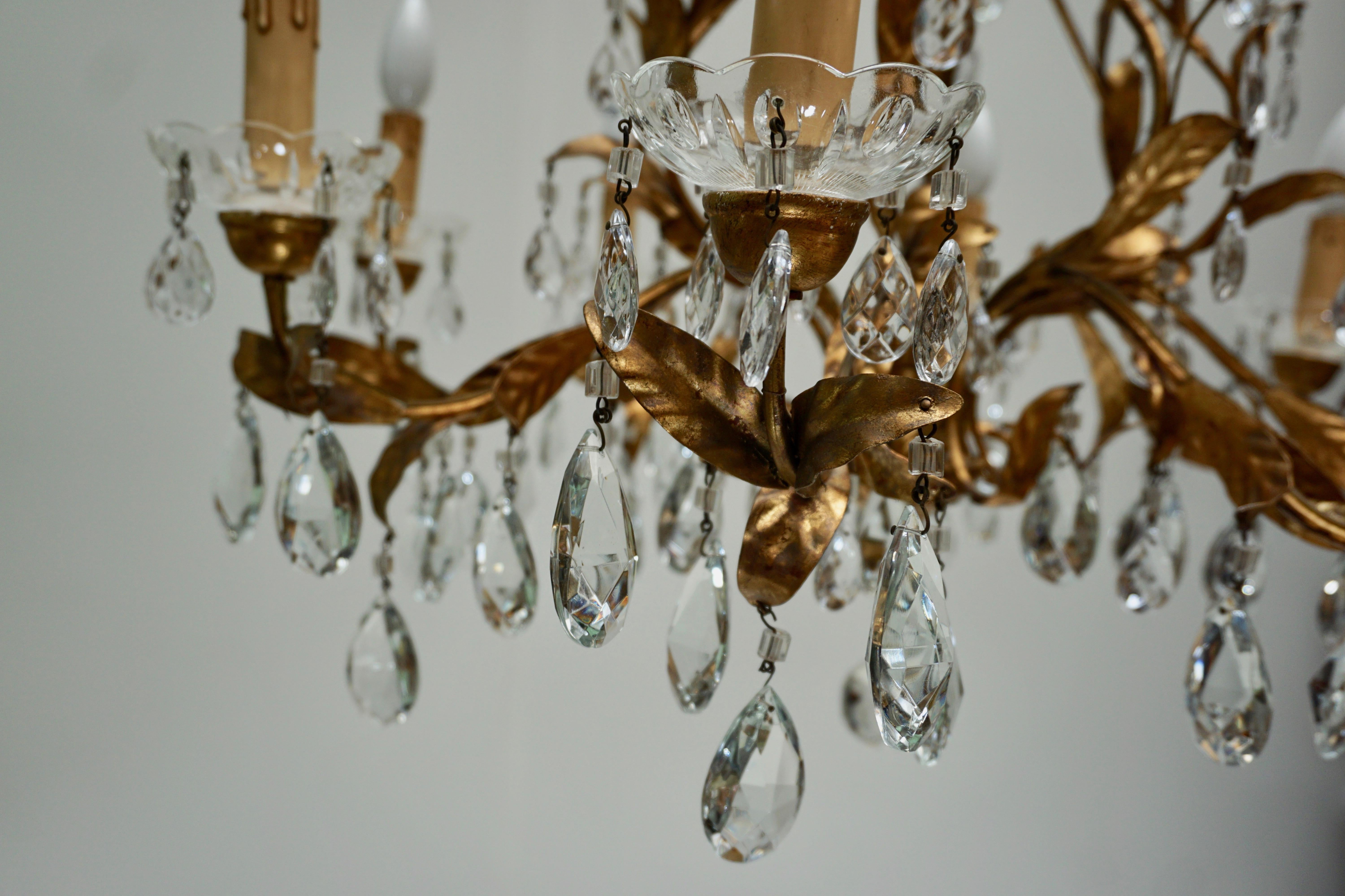 Gilded Brass Eight-Light Chandelier with Leaves and Crystal For Sale 4