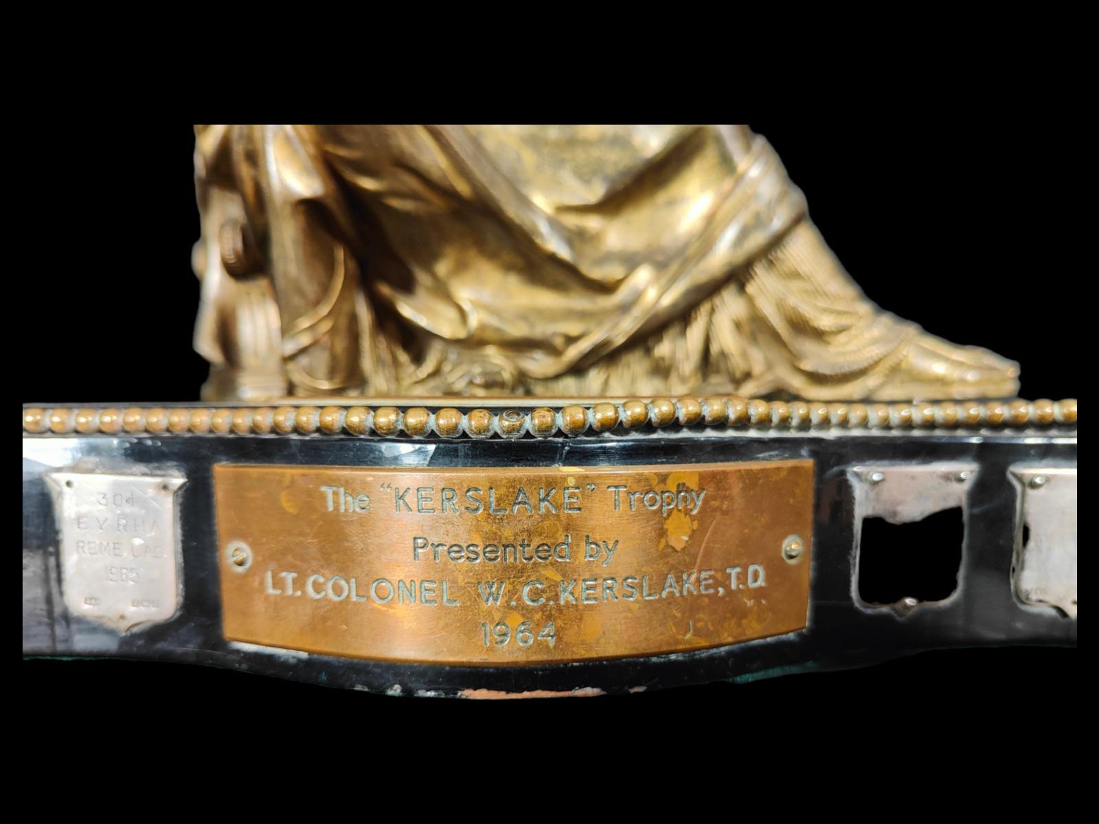 Figura in bronzo dorato e argento del XIX secolo in vendita 3