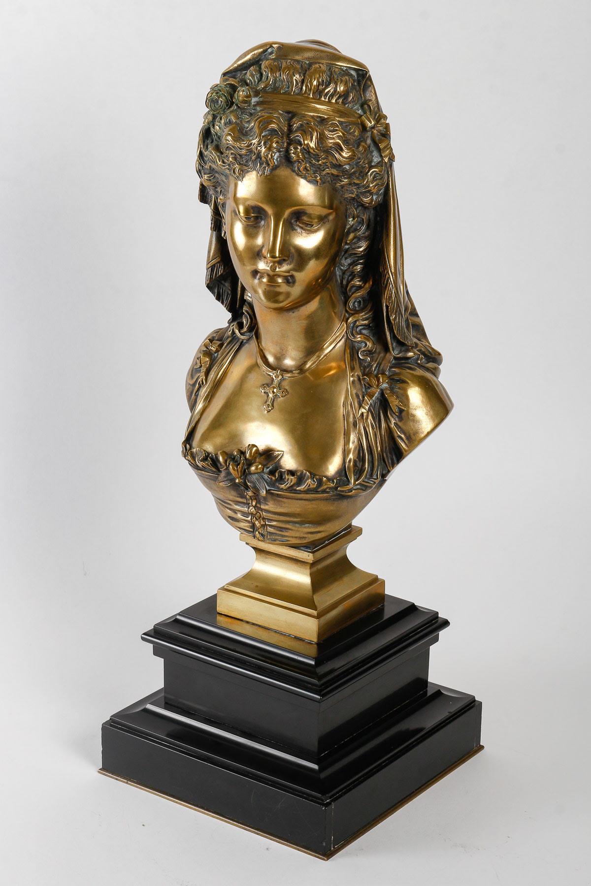 Gilded Bronze Bust of a Courtesan by Eugène Antoine François Aizelin. In Good Condition For Sale In Saint-Ouen, FR