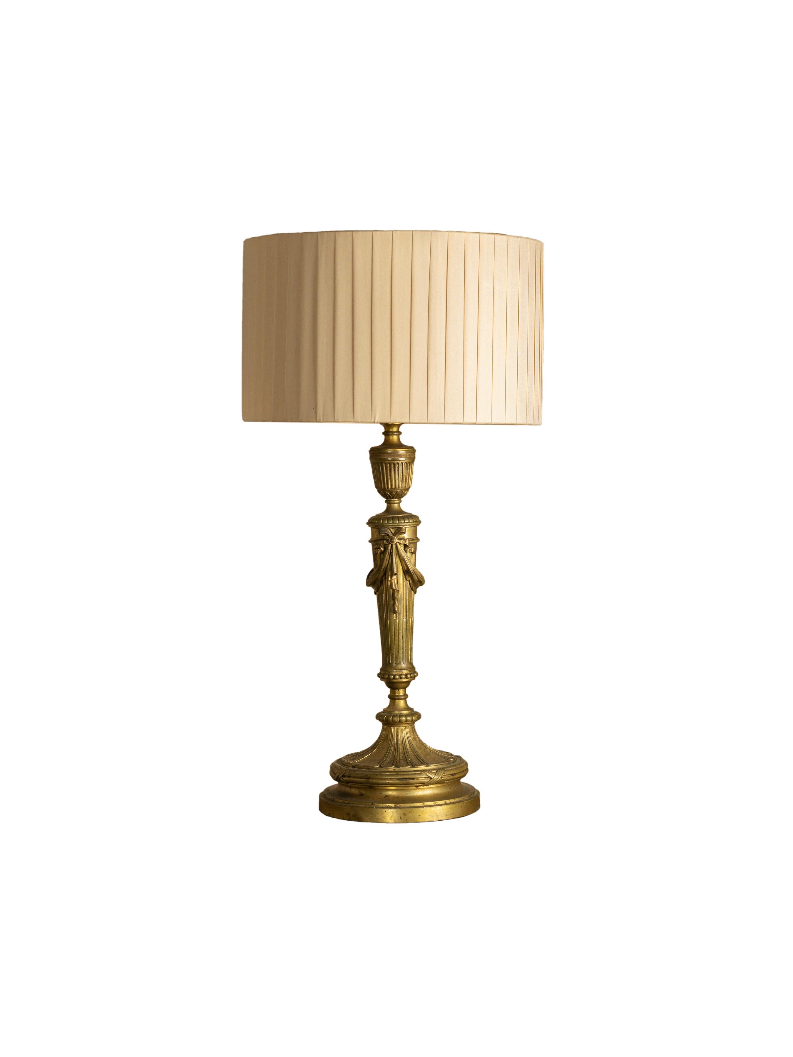 Lampe de table à chandelier en bronze doré, Napoléon III, XIXe siècle en vente