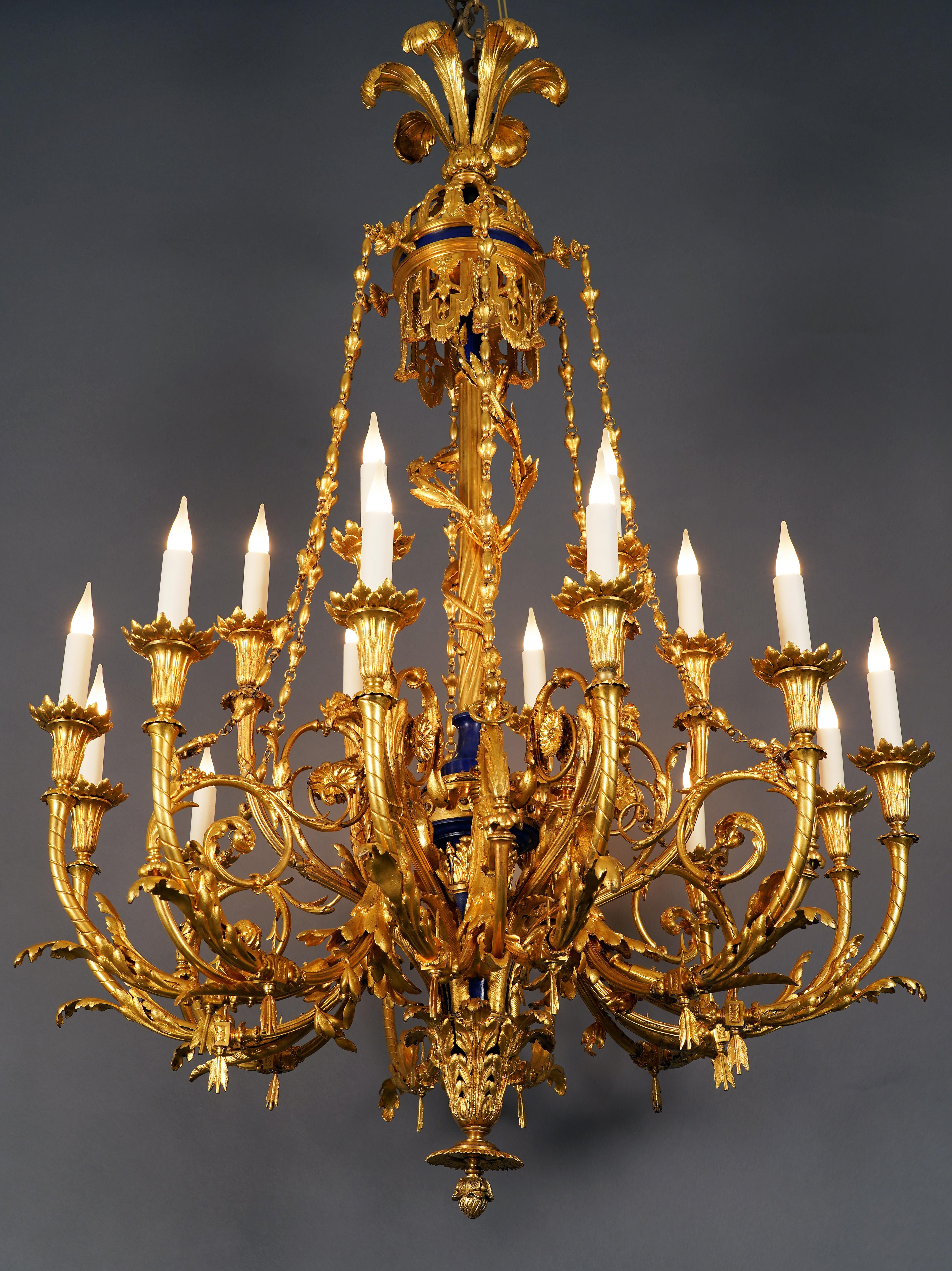 French Gilded Bronze Chandelier with Eagle Heads Attr. to L.A. Marquis, France, C 1839