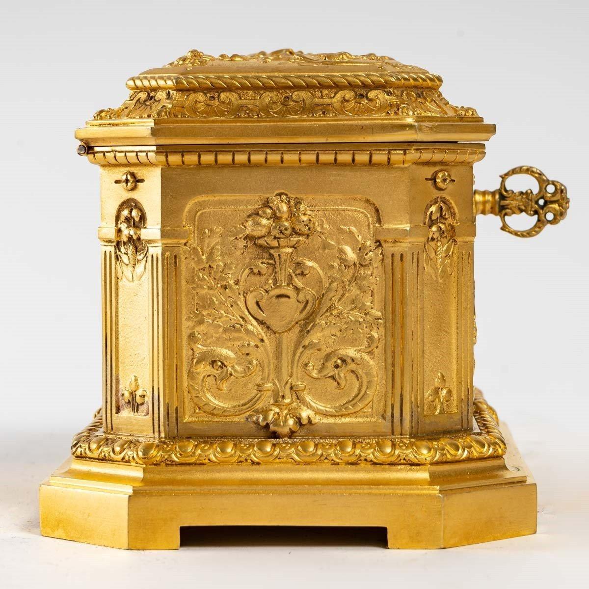 Gilded Bronze Jewelry Box by Paul Louchet 4