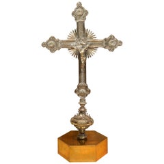 Top croix de procession en bronze doré, 20e siècle, d'après des modèles antérieurs